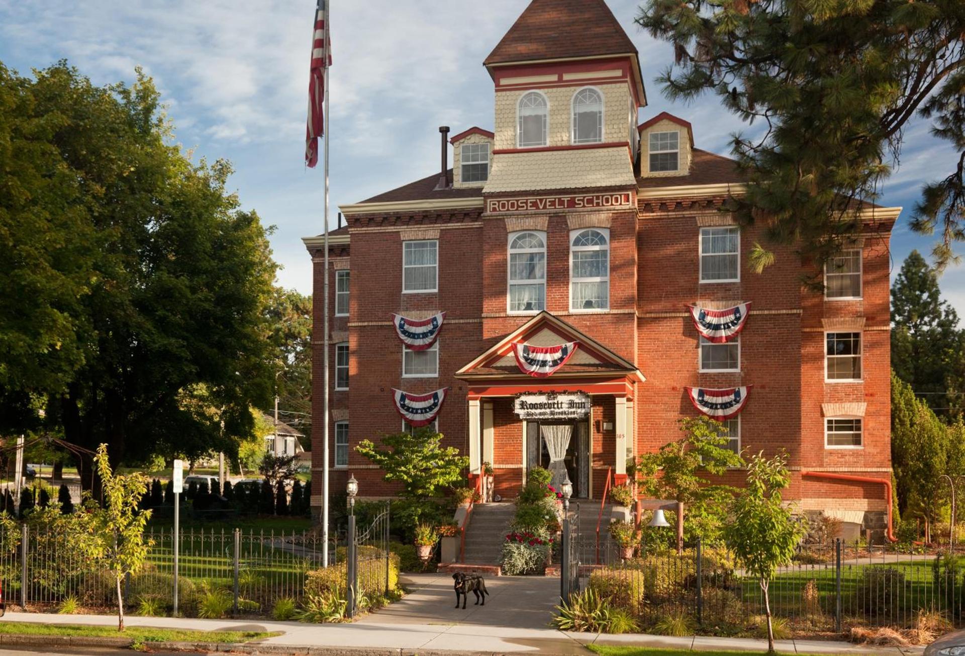 The Roosevelt Inn photo 1