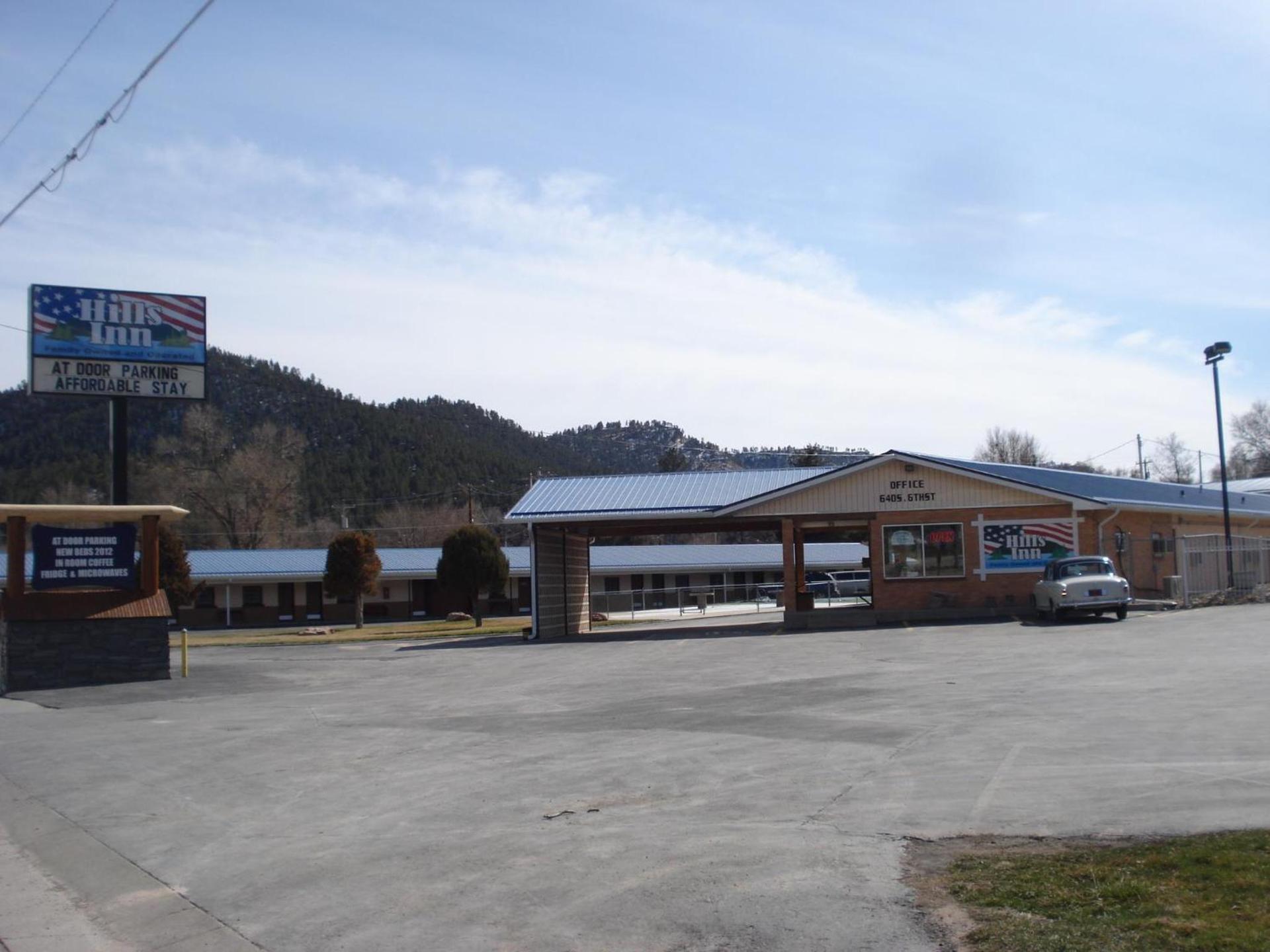 Hills Inn photo 23