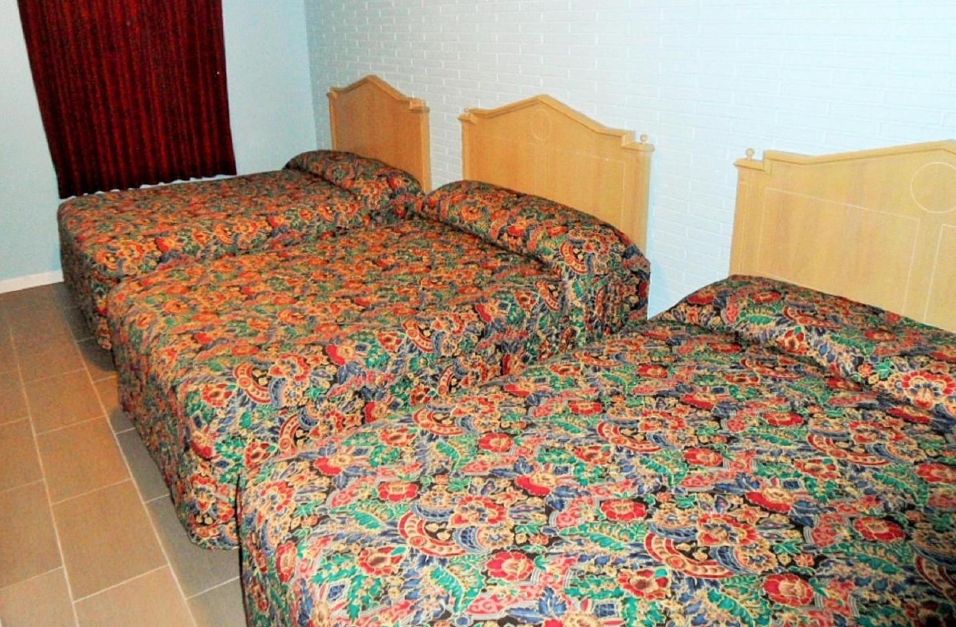 Franklin Terrace Motel photo 20