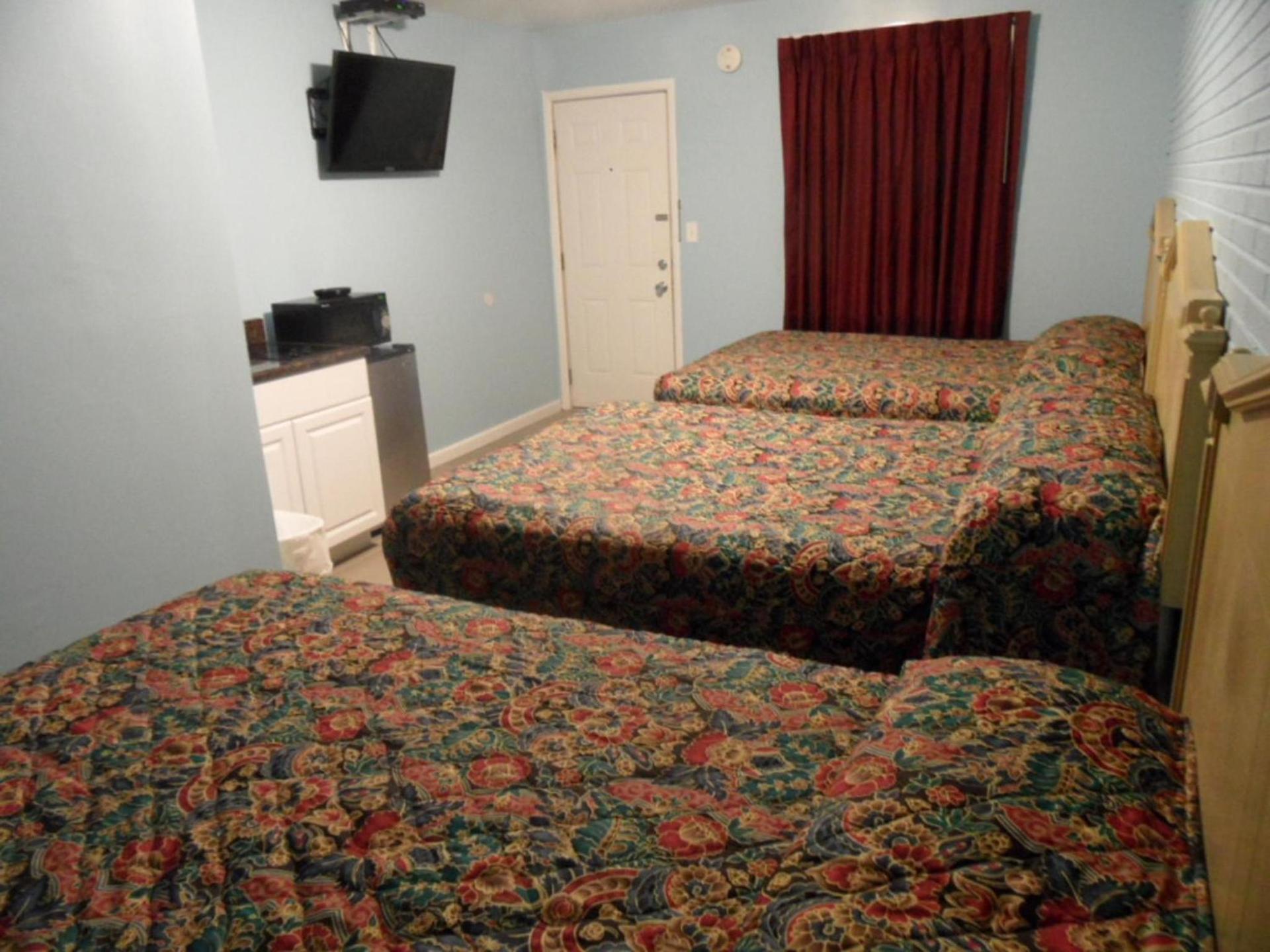 Franklin Terrace Motel photo 21