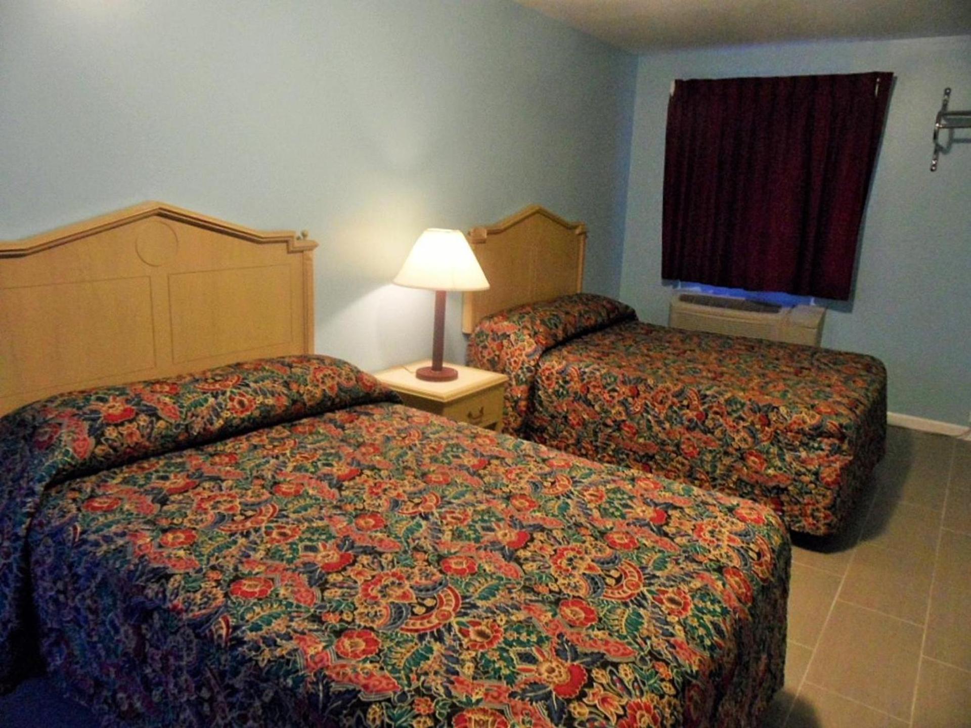 Franklin Terrace Motel photo 15