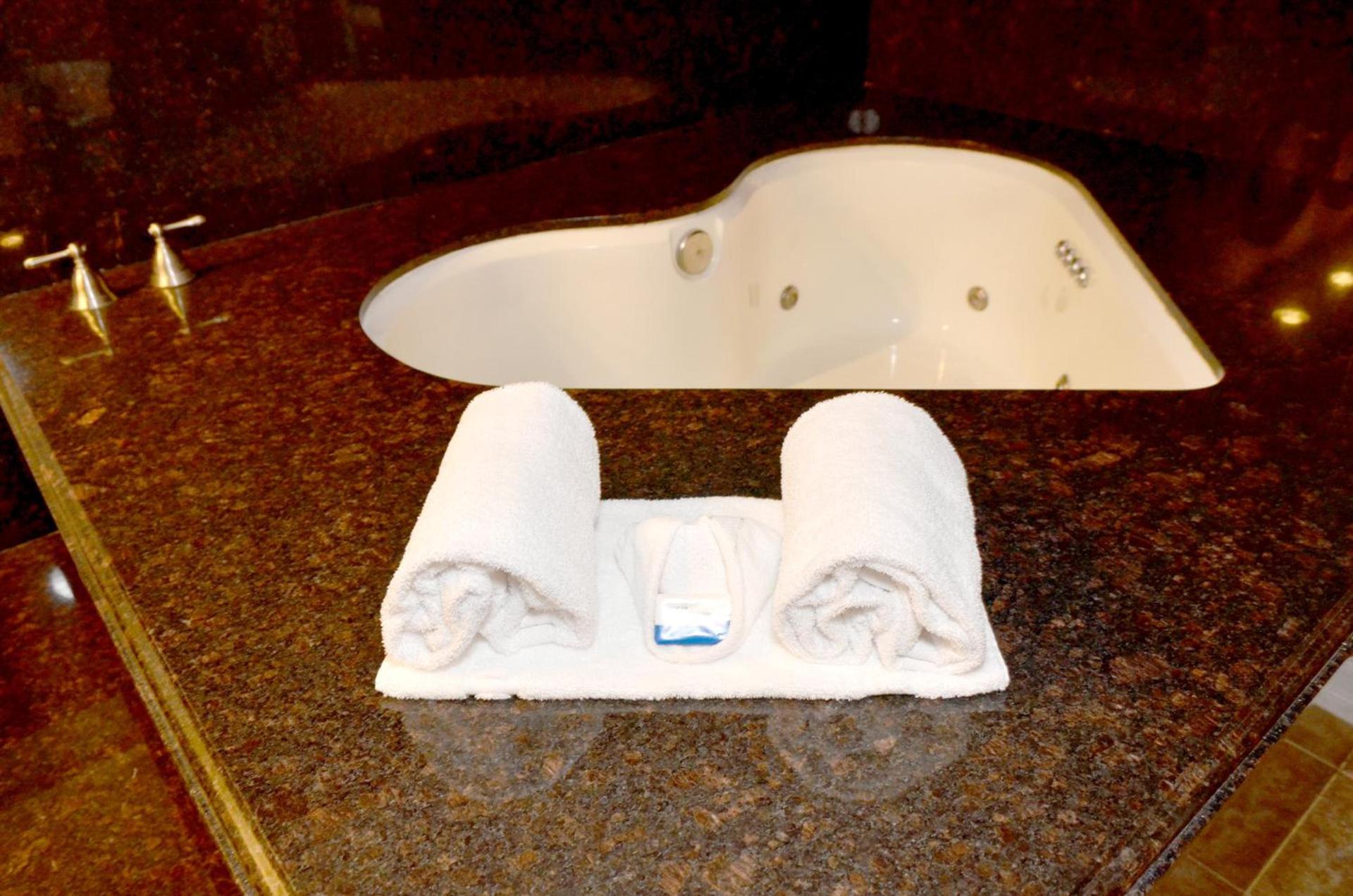 Dynasty Suites Hotel photo 23