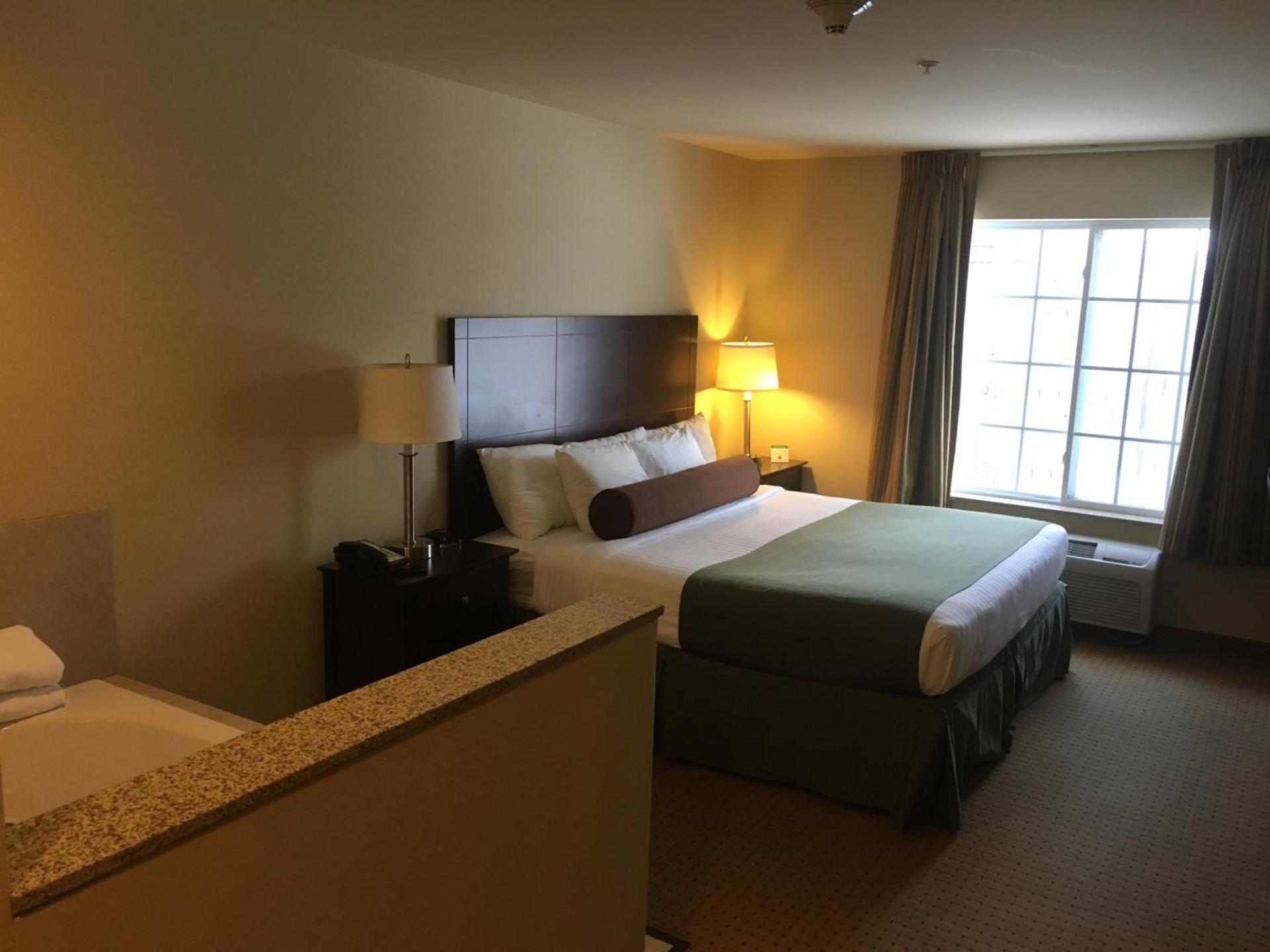 Cobblestone Inn & Suites - Durand photo 27