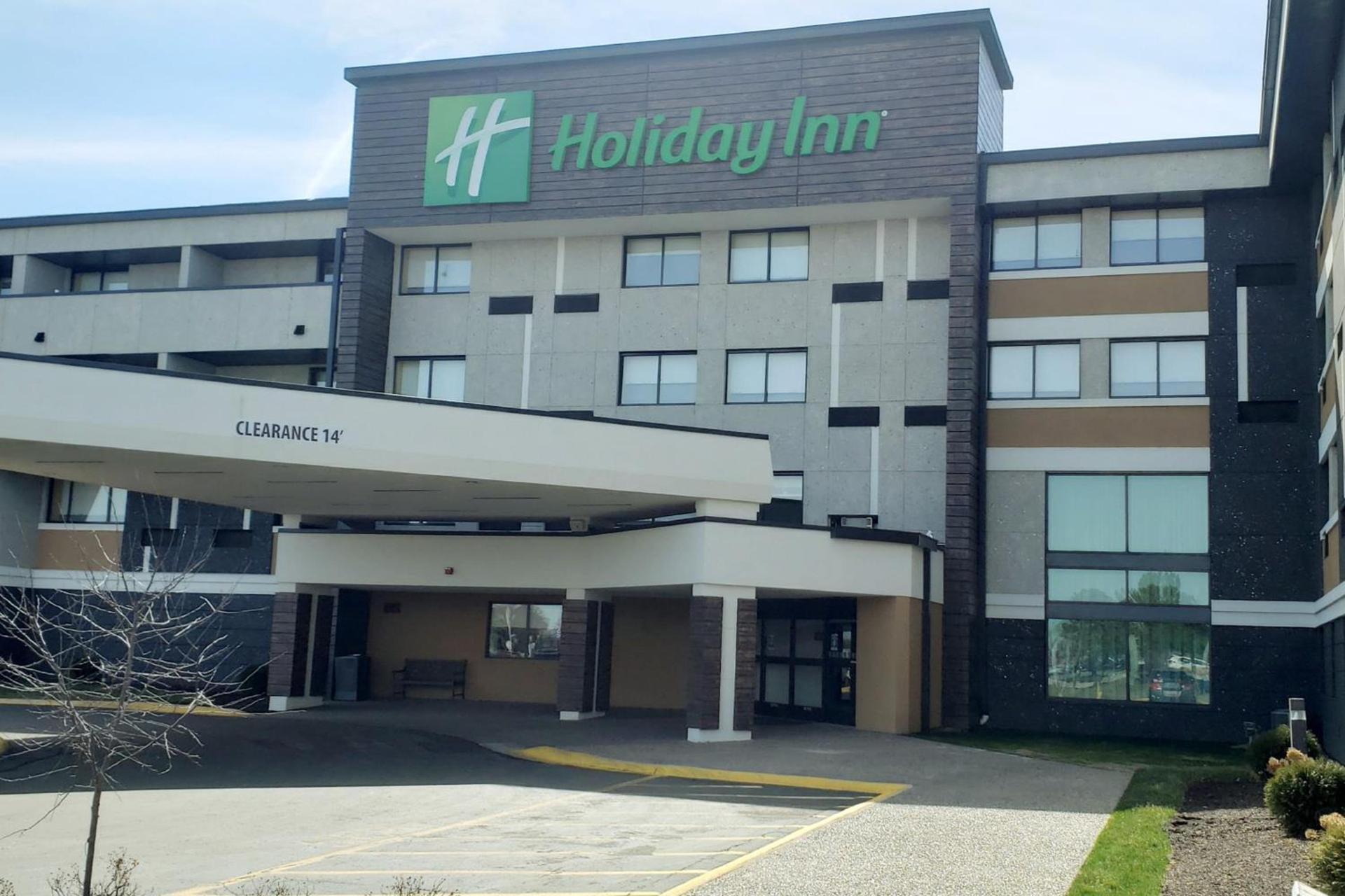 Holiday Inn Indianapolis - Airport Area N by IHG photo 1