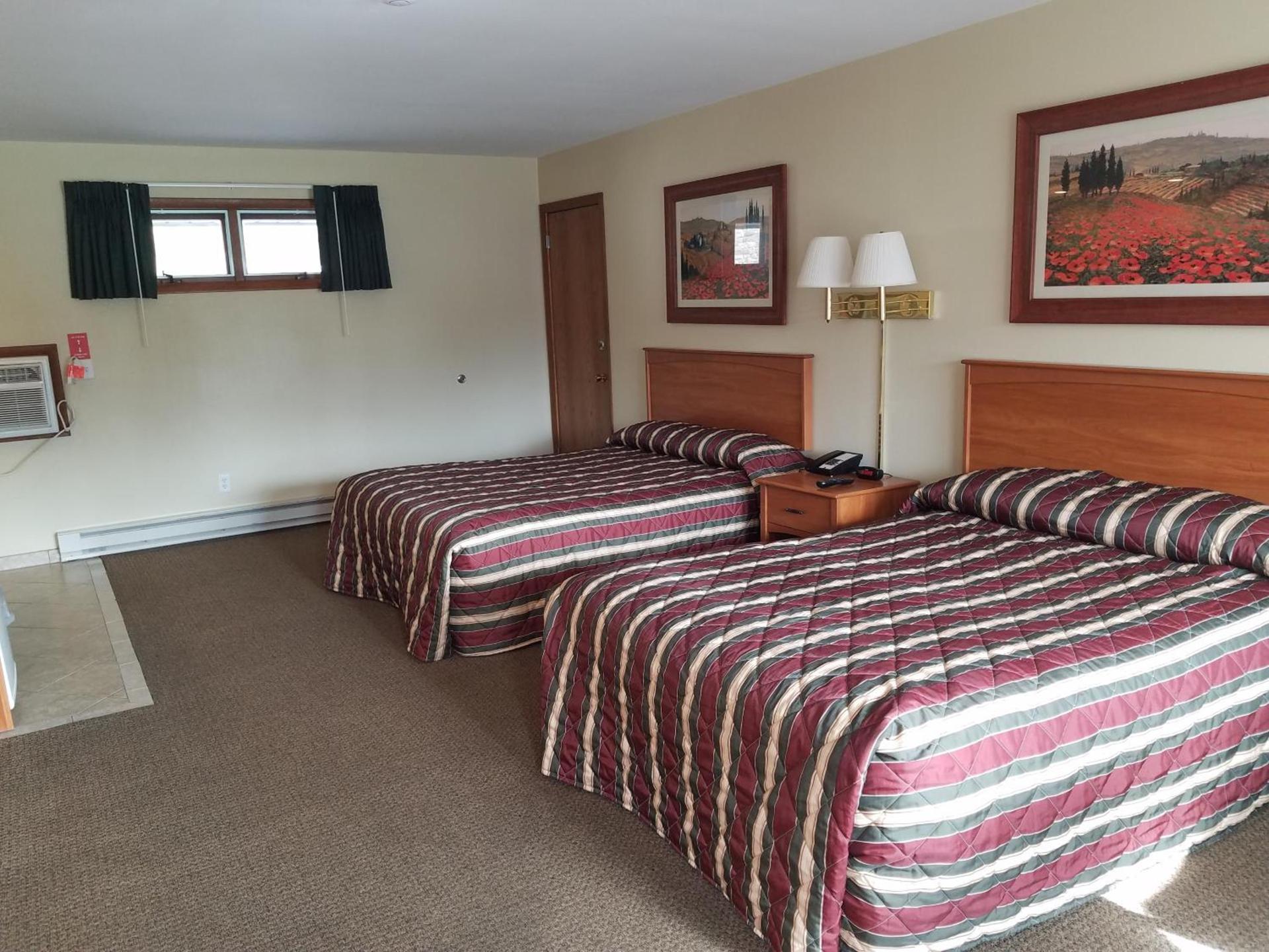 Black Hawk Motel & Suites photo 69