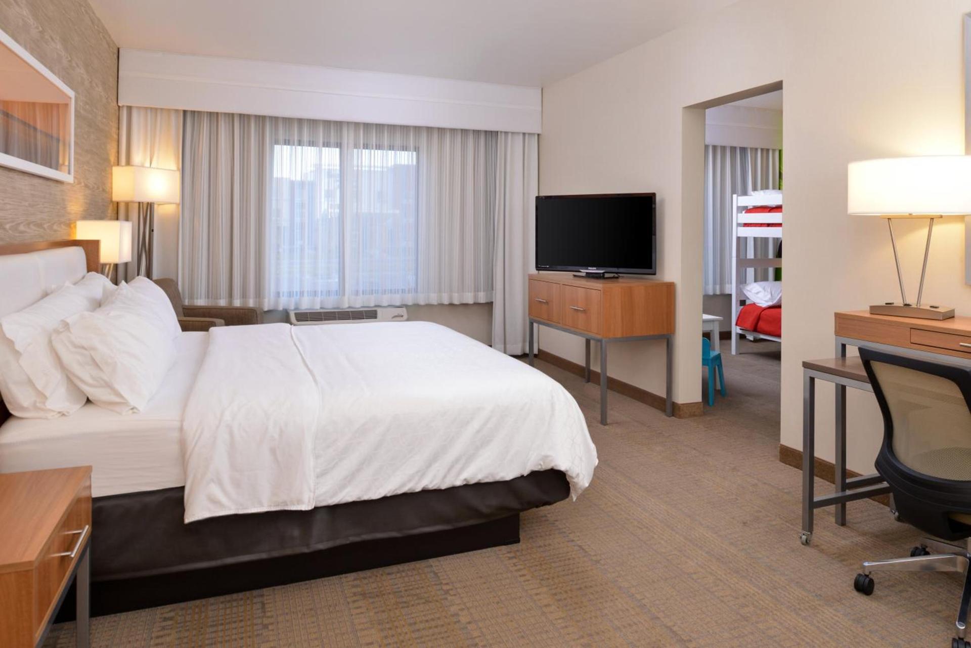 Holiday Inn Express Pocatello by IHG !UNDER RENOVATION! photo 80