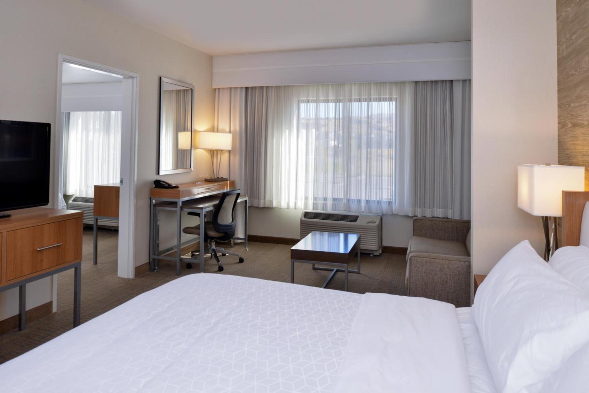 Holiday Inn Express Pocatello by IHG !UNDER RENOVATION! photo 79