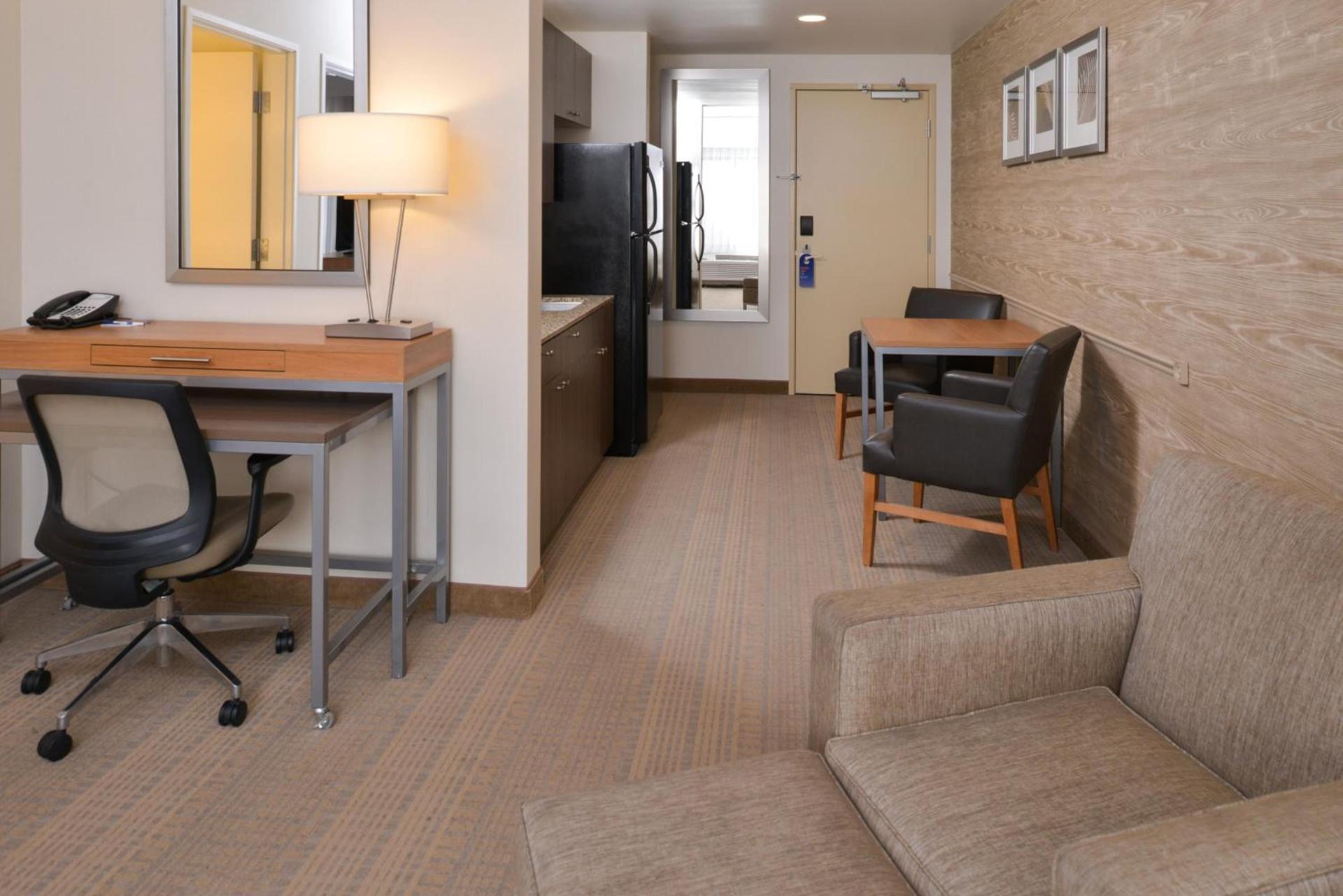 Holiday Inn Express Pocatello by IHG !UNDER RENOVATION! photo 39