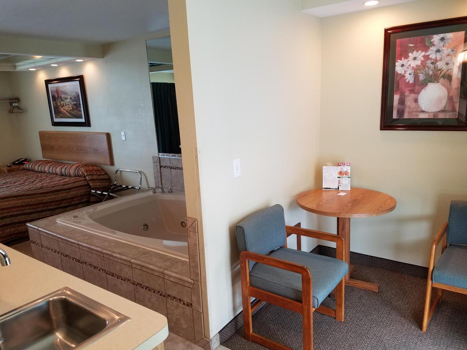 Black Hawk Motel & Suites photo 95