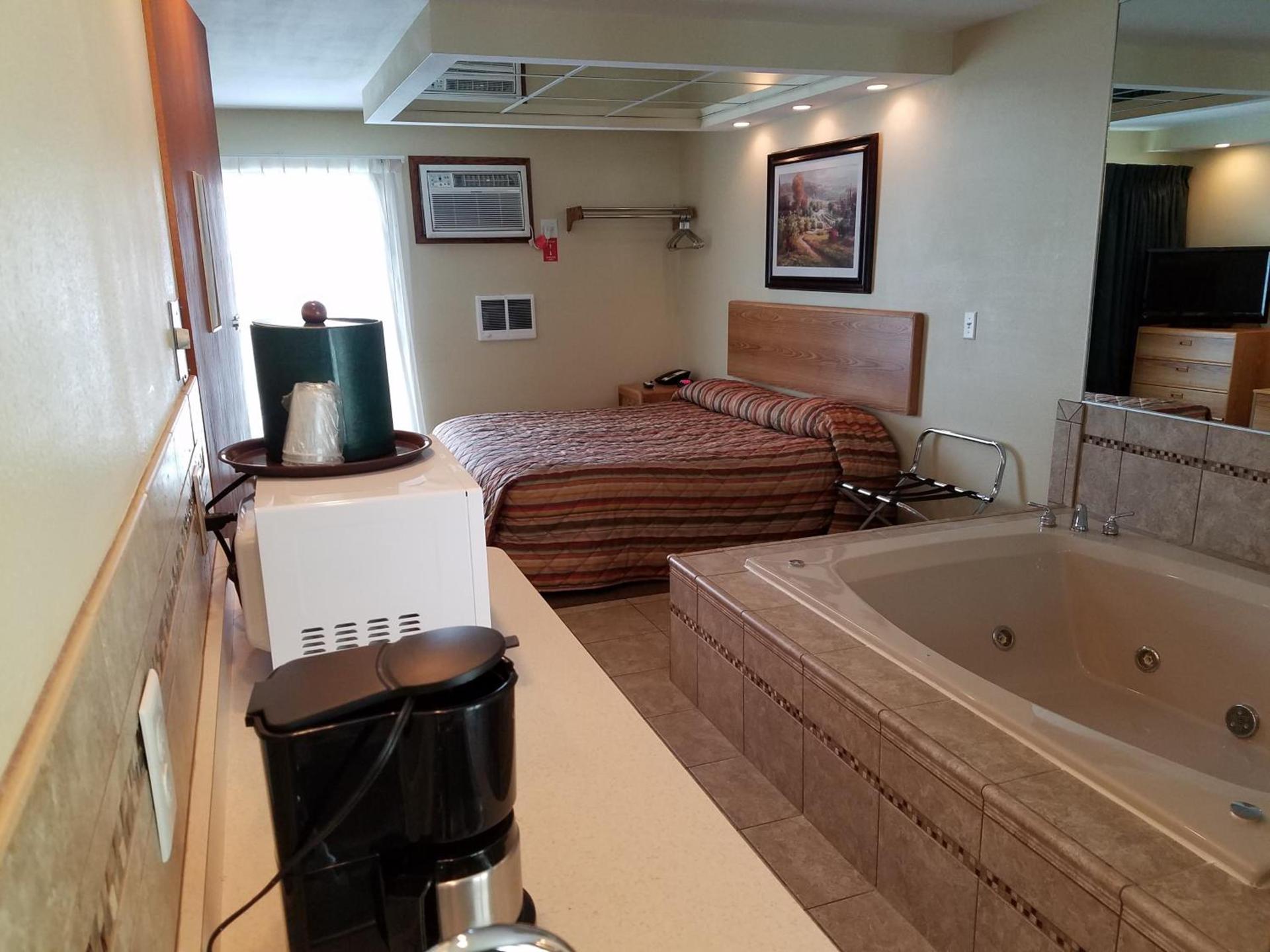Black Hawk Motel & Suites photo 97