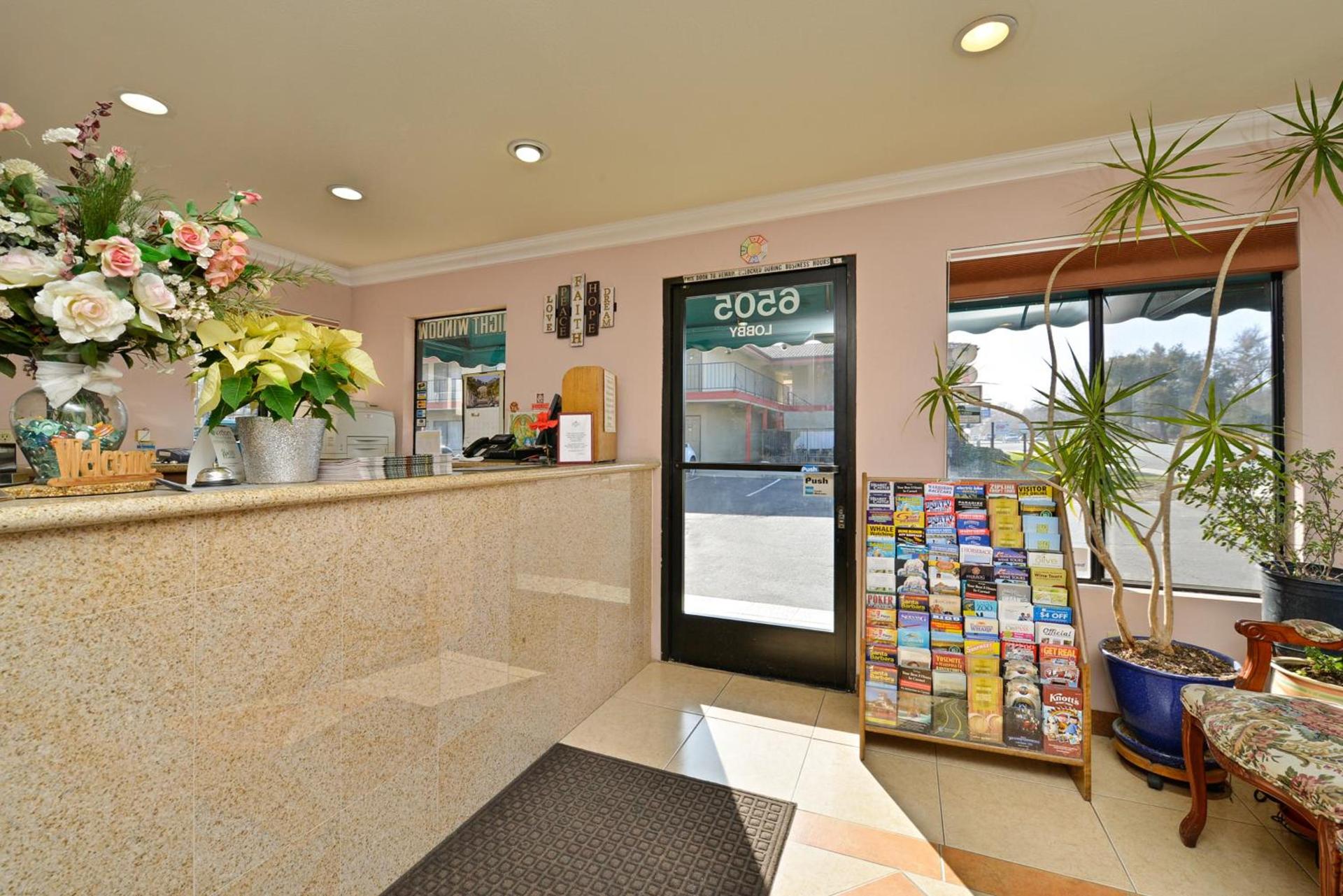 Atascadero Inn photo 10