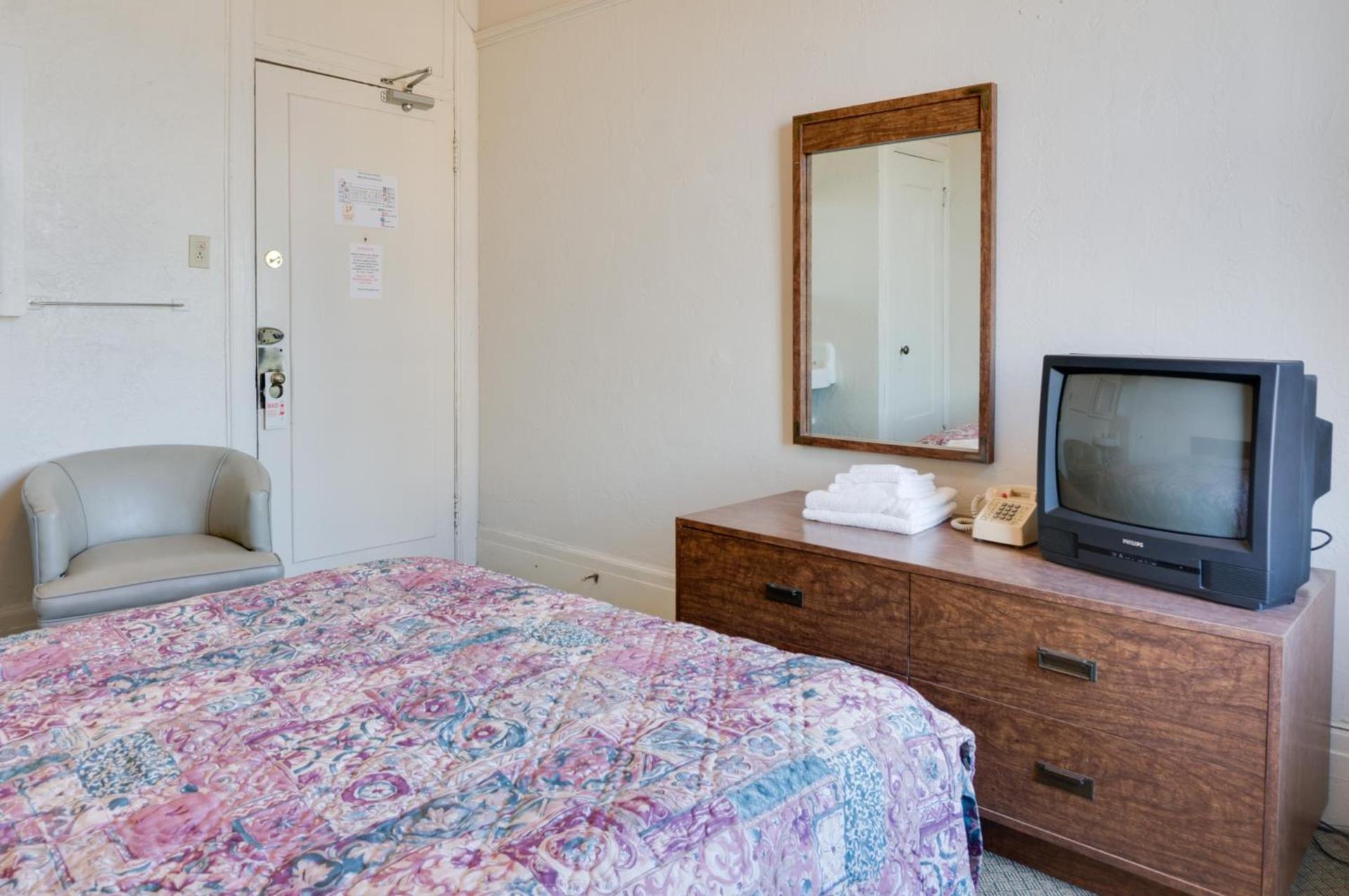 Aida Plaza Hotel photo 22