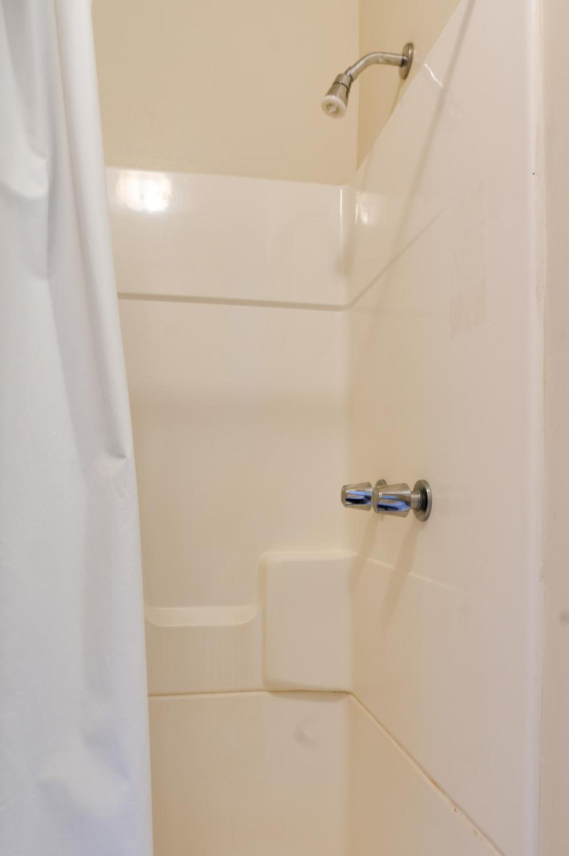 Aida Plaza Hotel photo 30