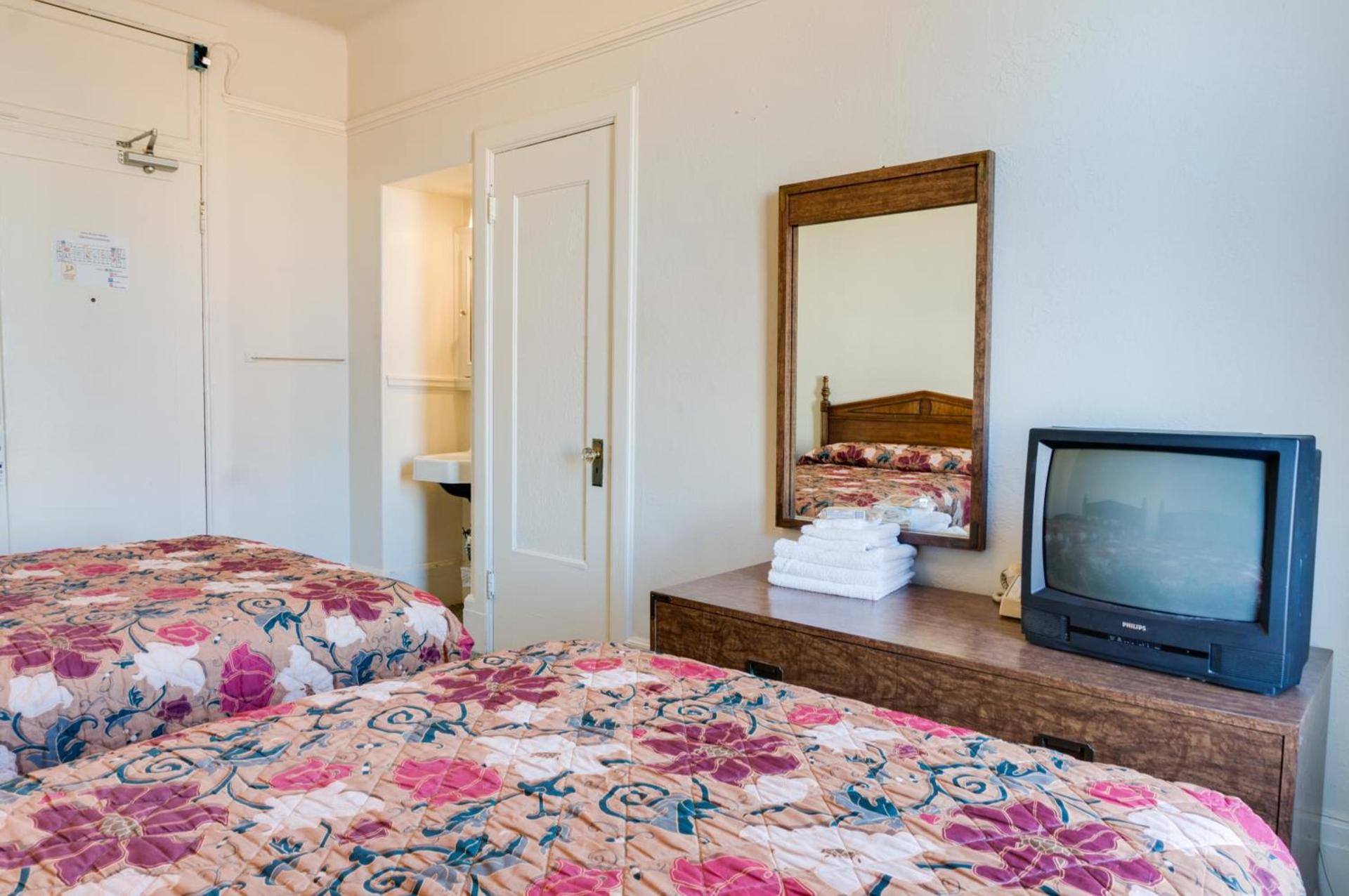 Aida Plaza Hotel photo 41