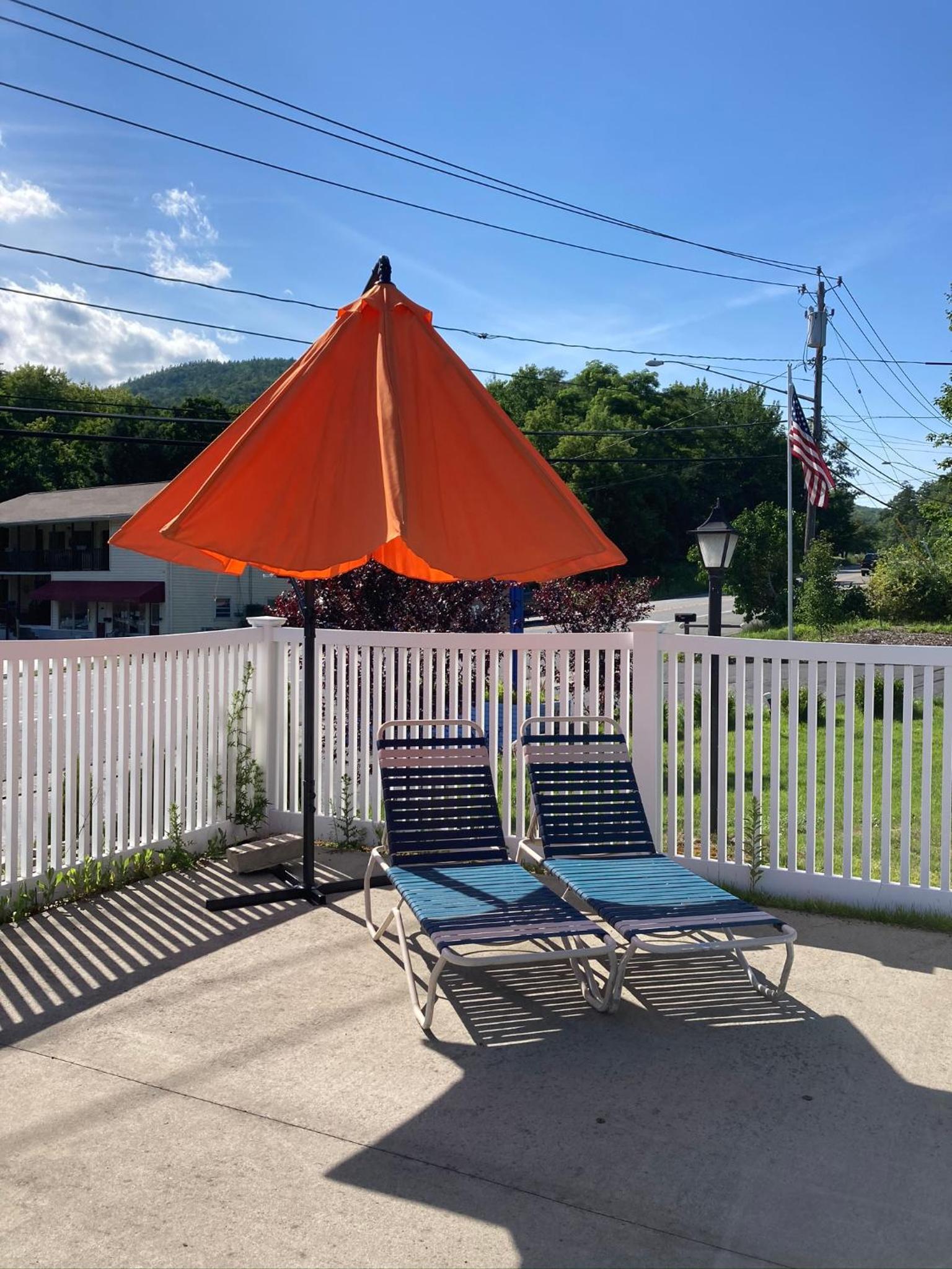 Hillside Motel photo 45
