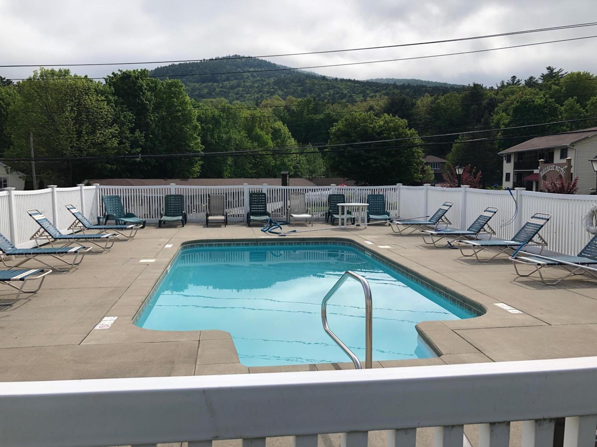 Hillside Motel photo 54