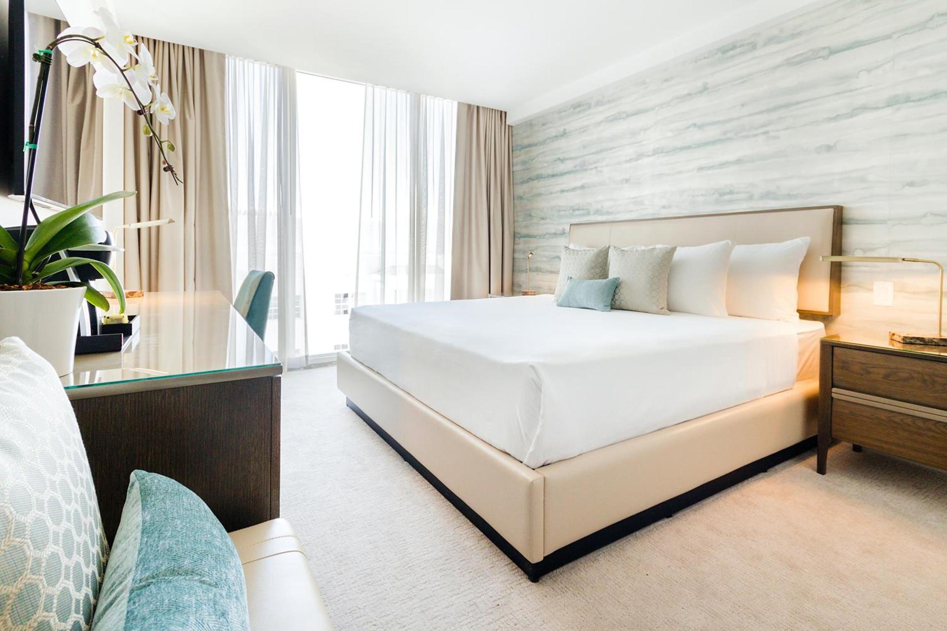 Iberostar Waves Miami Beach photo 41