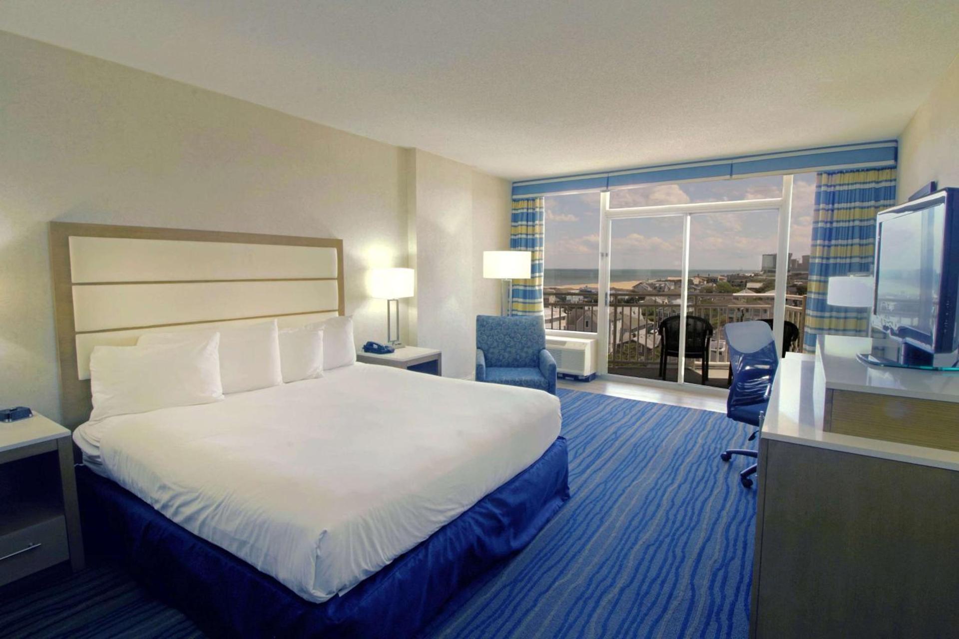 Wyndham Virginia Beach Oceanfront photo 25