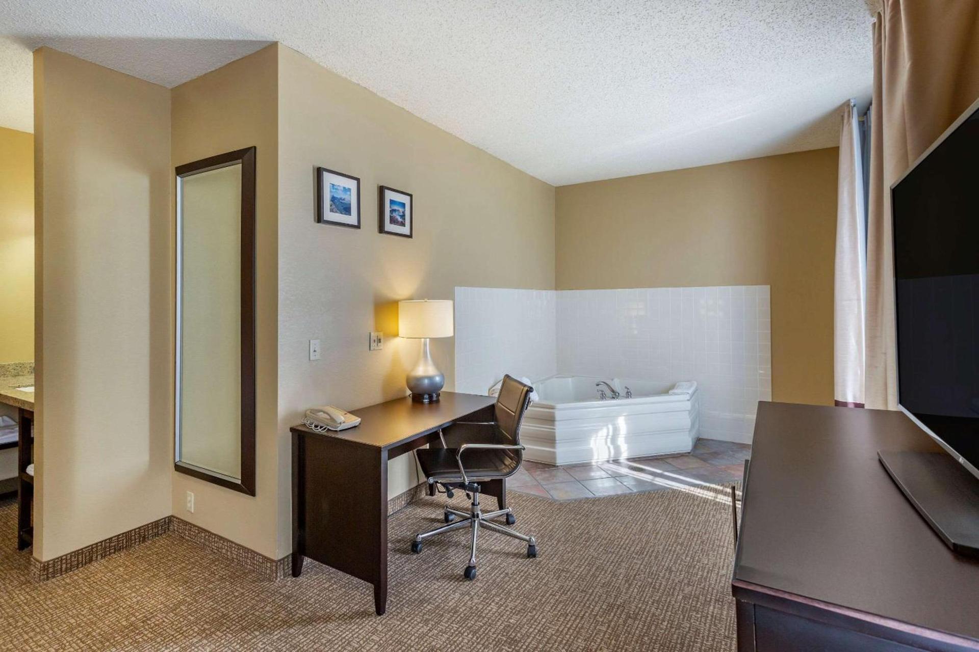 Comfort Inn Evanston I-80 photo 18