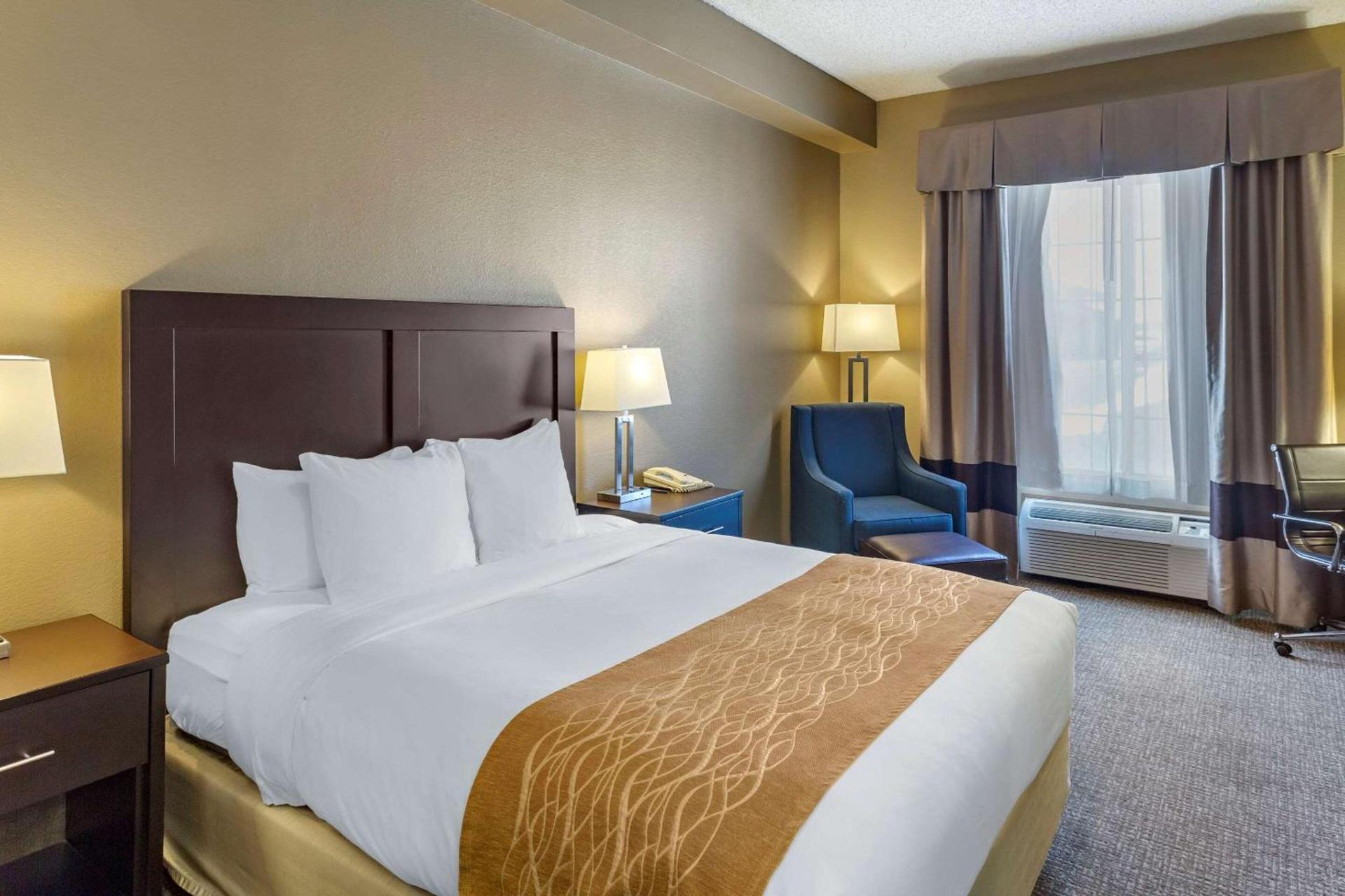 Comfort Inn Evanston I-80 photo 21