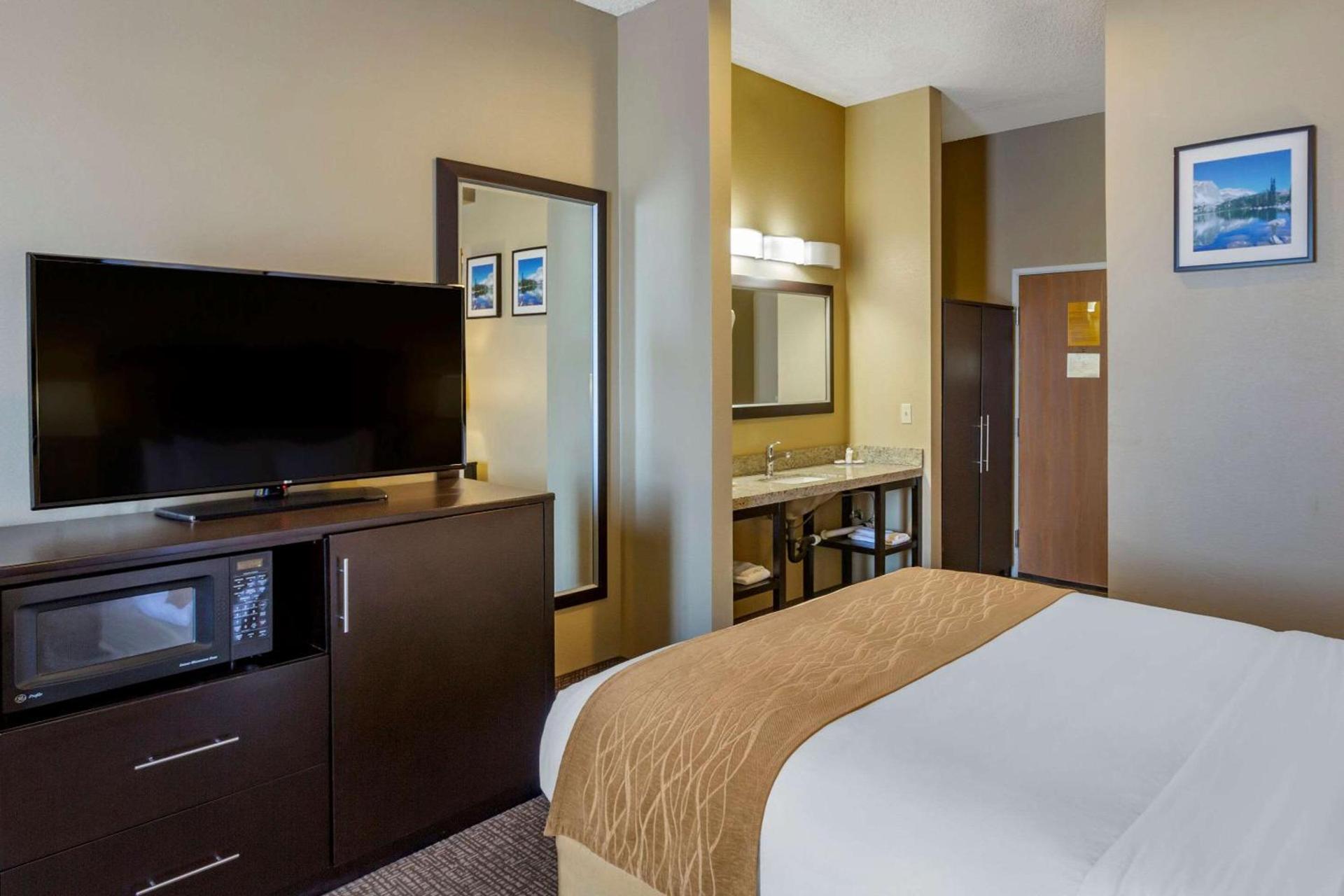 Comfort Inn Evanston I-80 photo 22