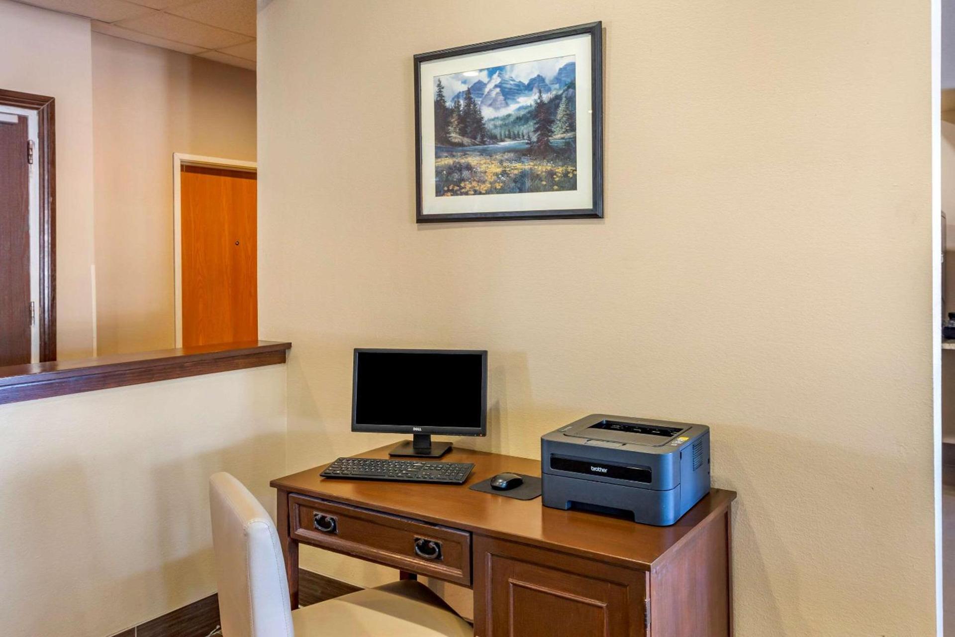 Comfort Inn Evanston I-80 photo 28