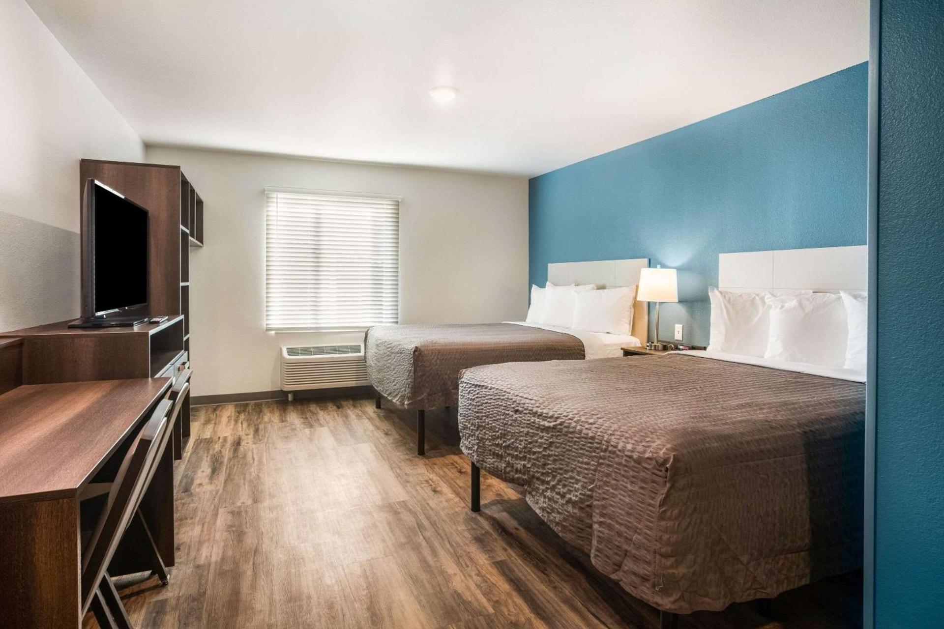 WoodSpring Suites Atlanta Newnan photo 10