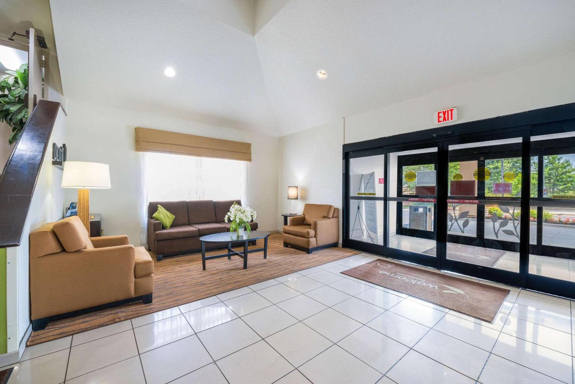 Sleep Inn Statesville I-40 photo 5