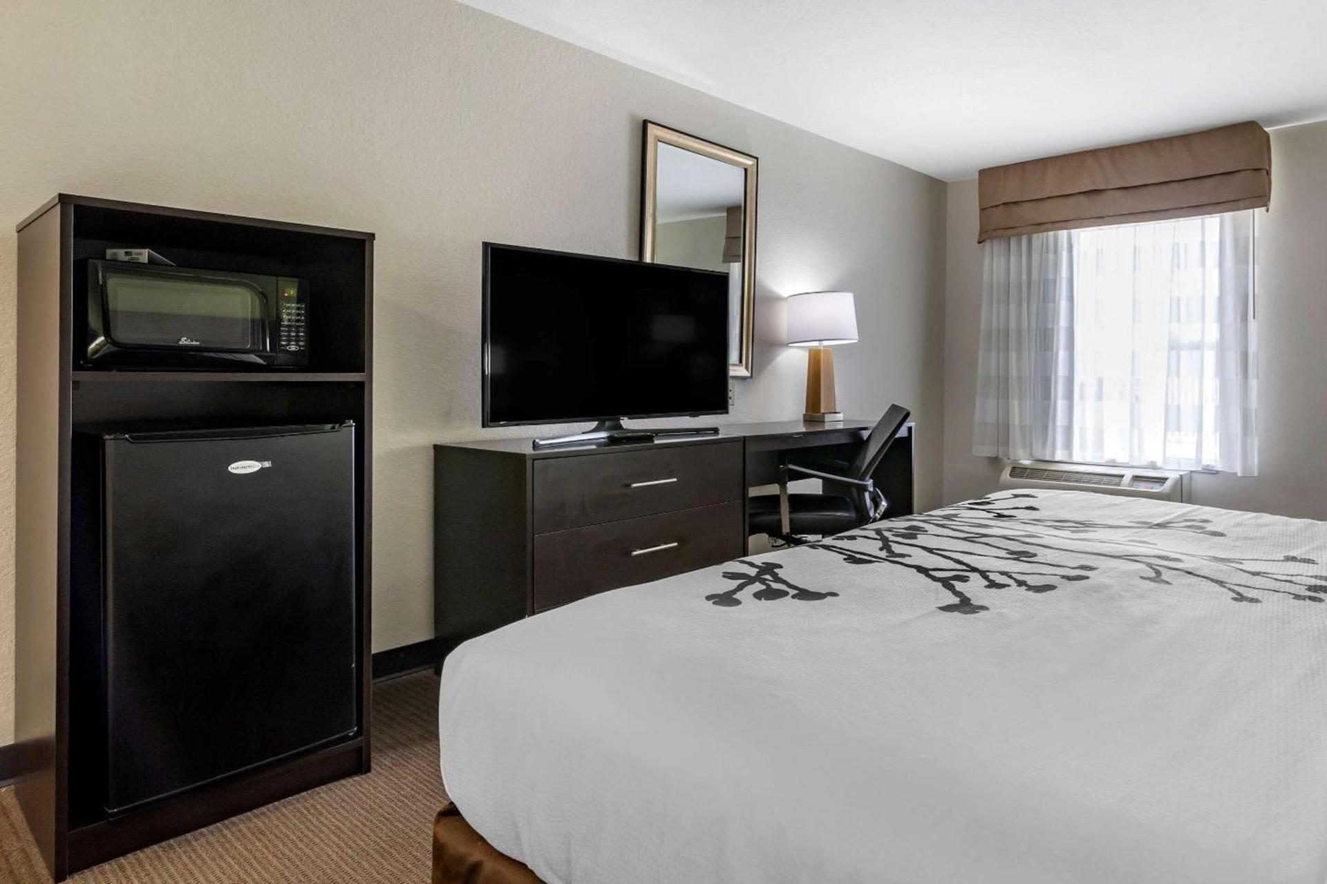 Sleep Inn & Suites Brunswick North photo 10