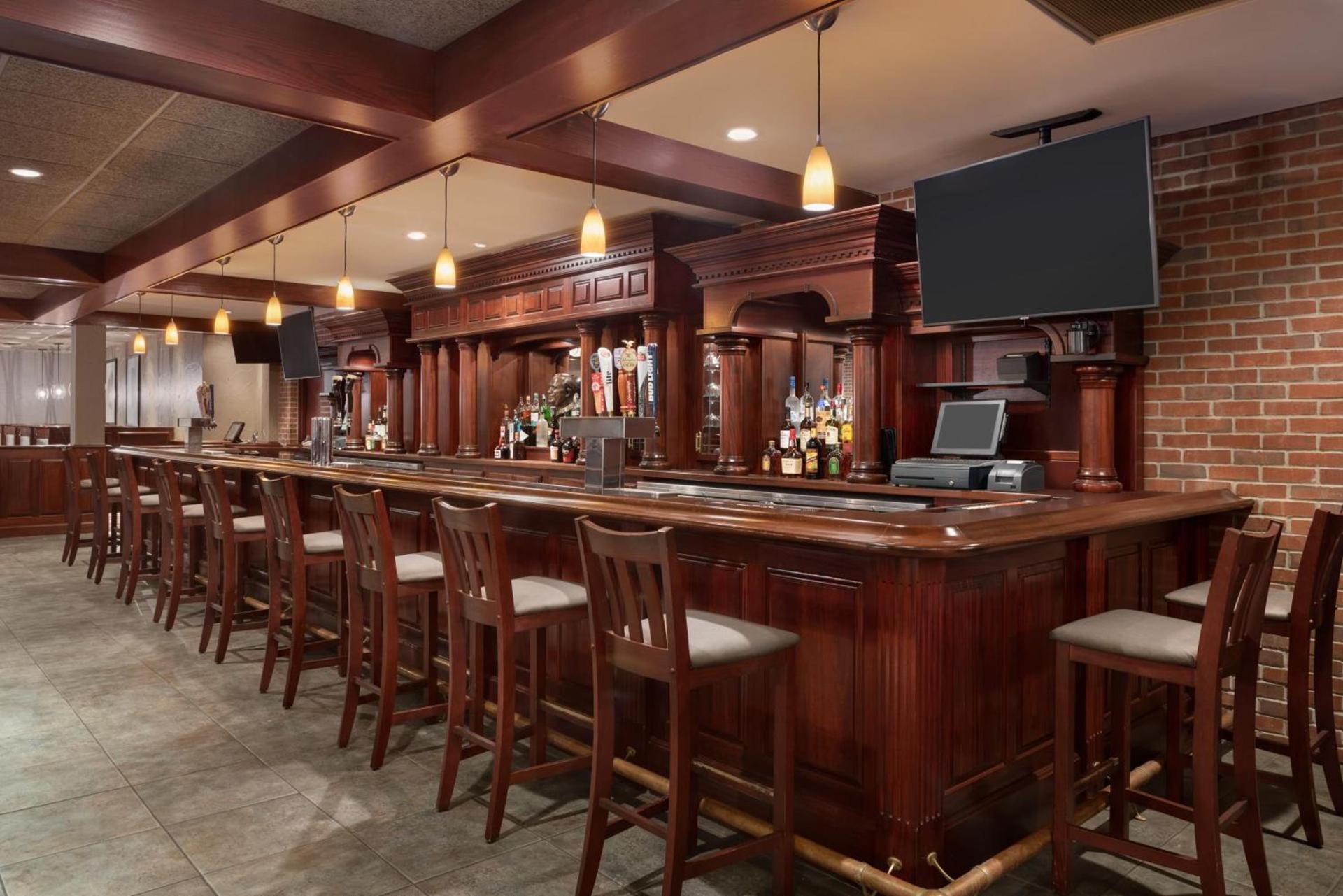 Wingate by Wyndham South Bend - Notre Dame photo 69