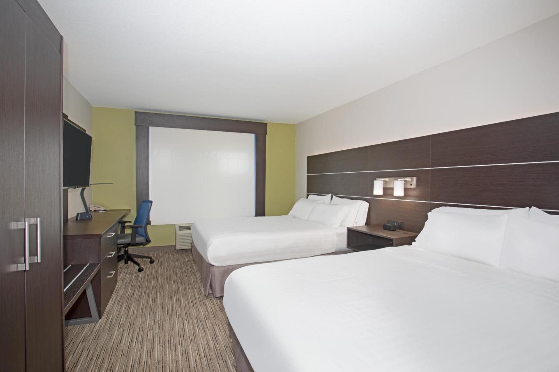 Holiday Inn Express Hotel & Suites Longmont by IHG photo 16