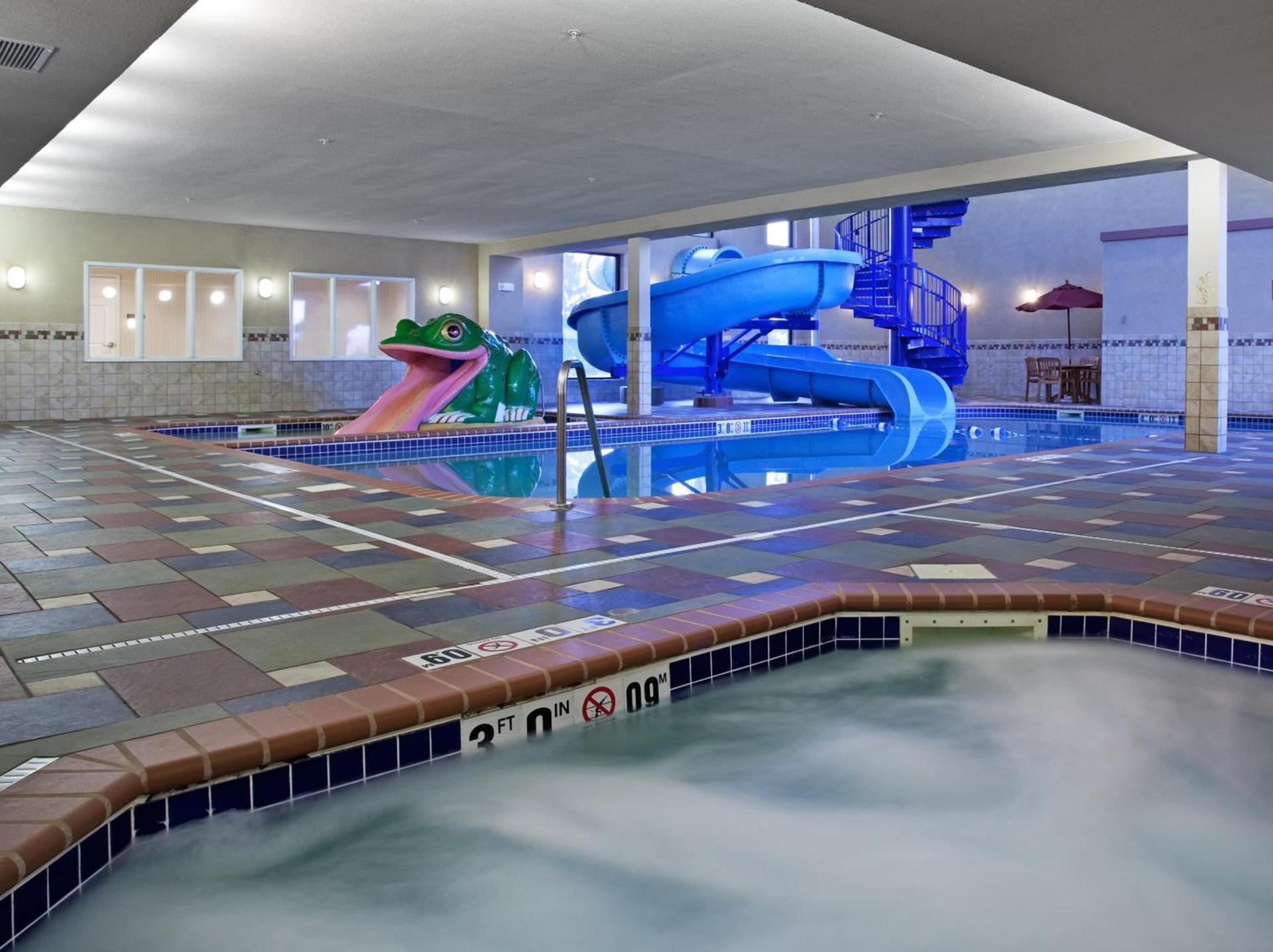 Holiday Inn Express Hotel & Suites Longmont by IHG photo 37