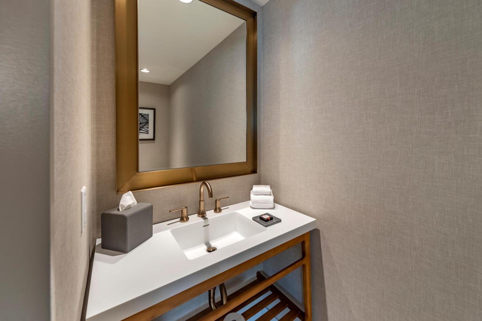 Omni Oklahoma City Hotel photo 15