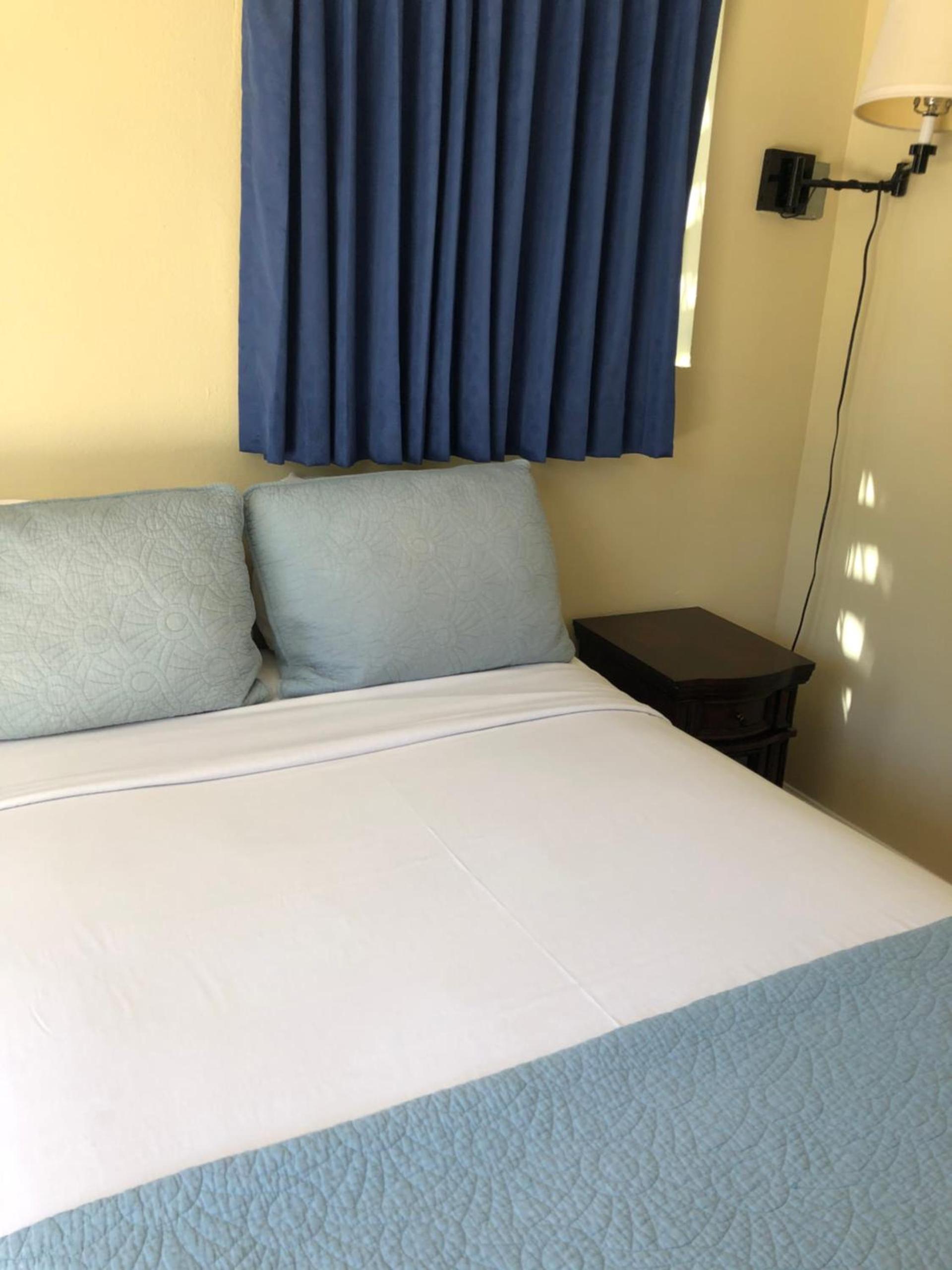 Rest Haven Motel photo 12