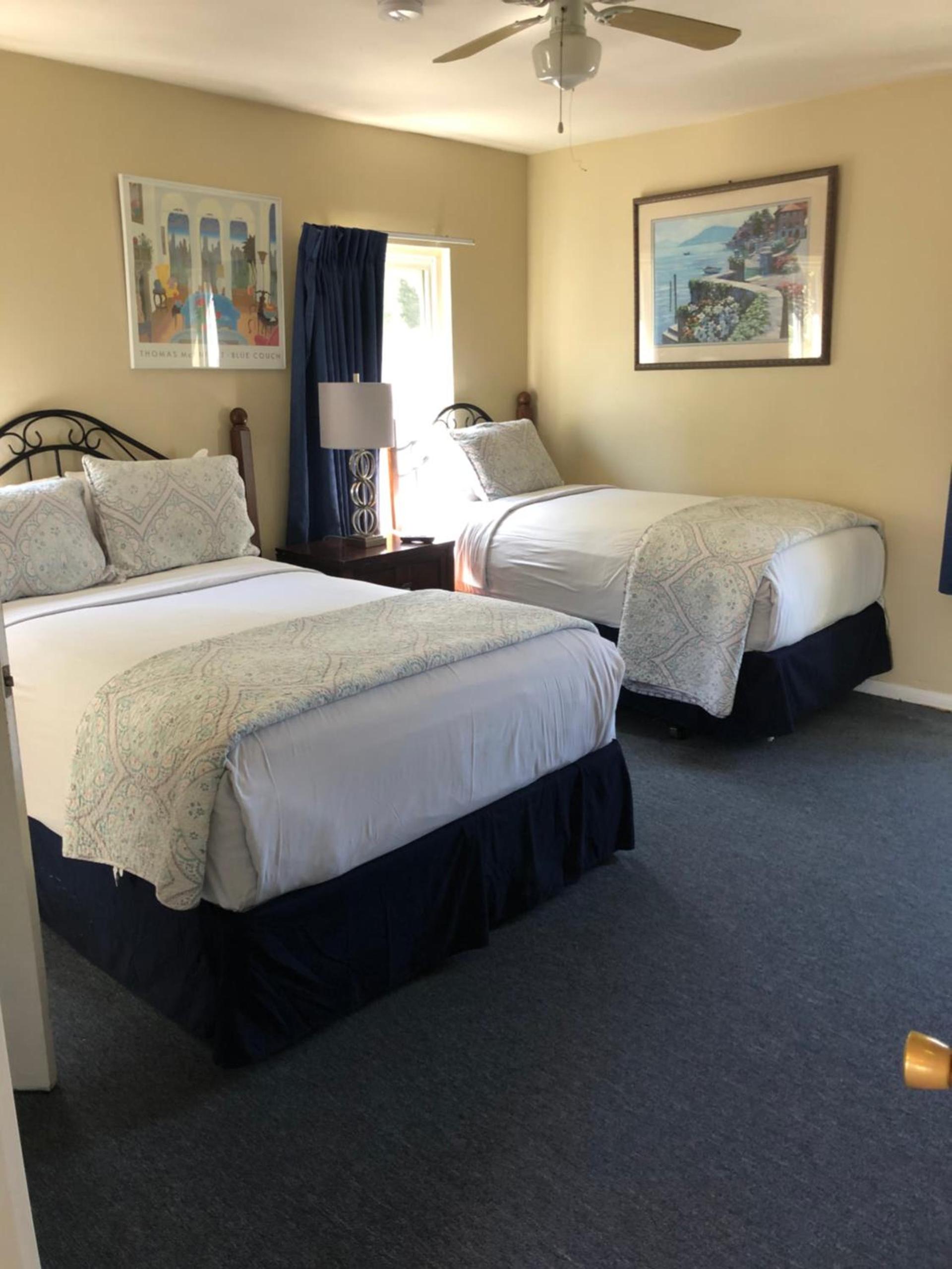 Rest Haven Motel photo 28
