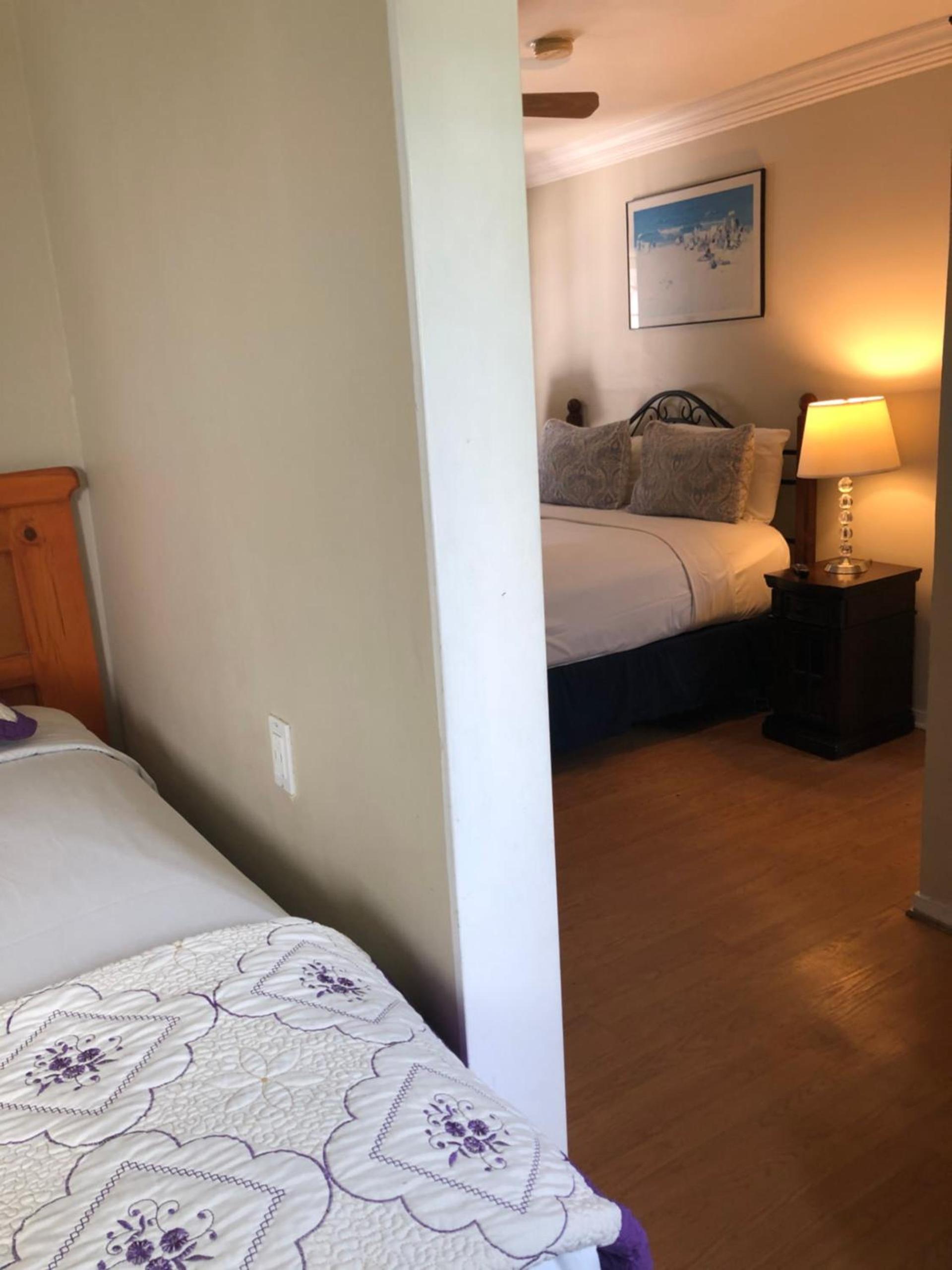 Rest Haven Motel photo 36