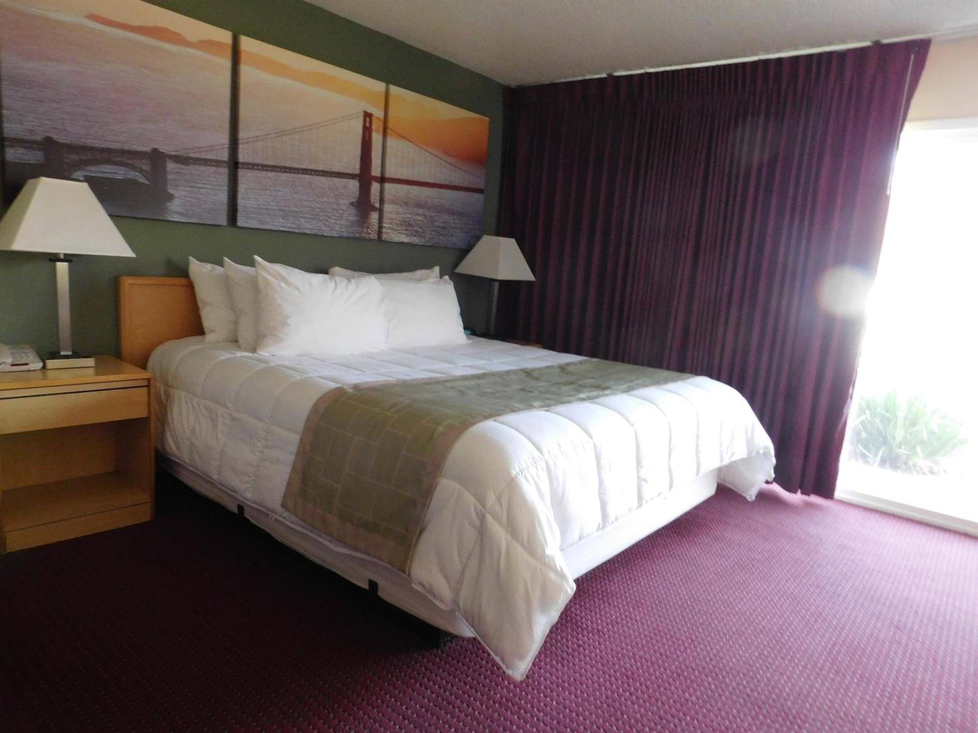 Days Inn by Wyndham Novato/San Francisco photo 35
