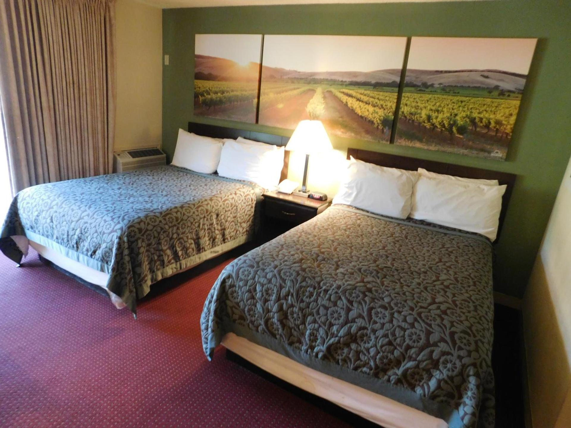 Days Inn by Wyndham Novato/San Francisco photo 34