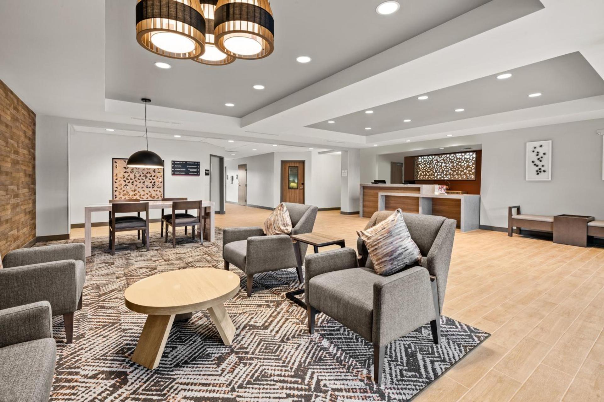 Candlewood Suites Sumner Puyallup Area by IHG photo 2