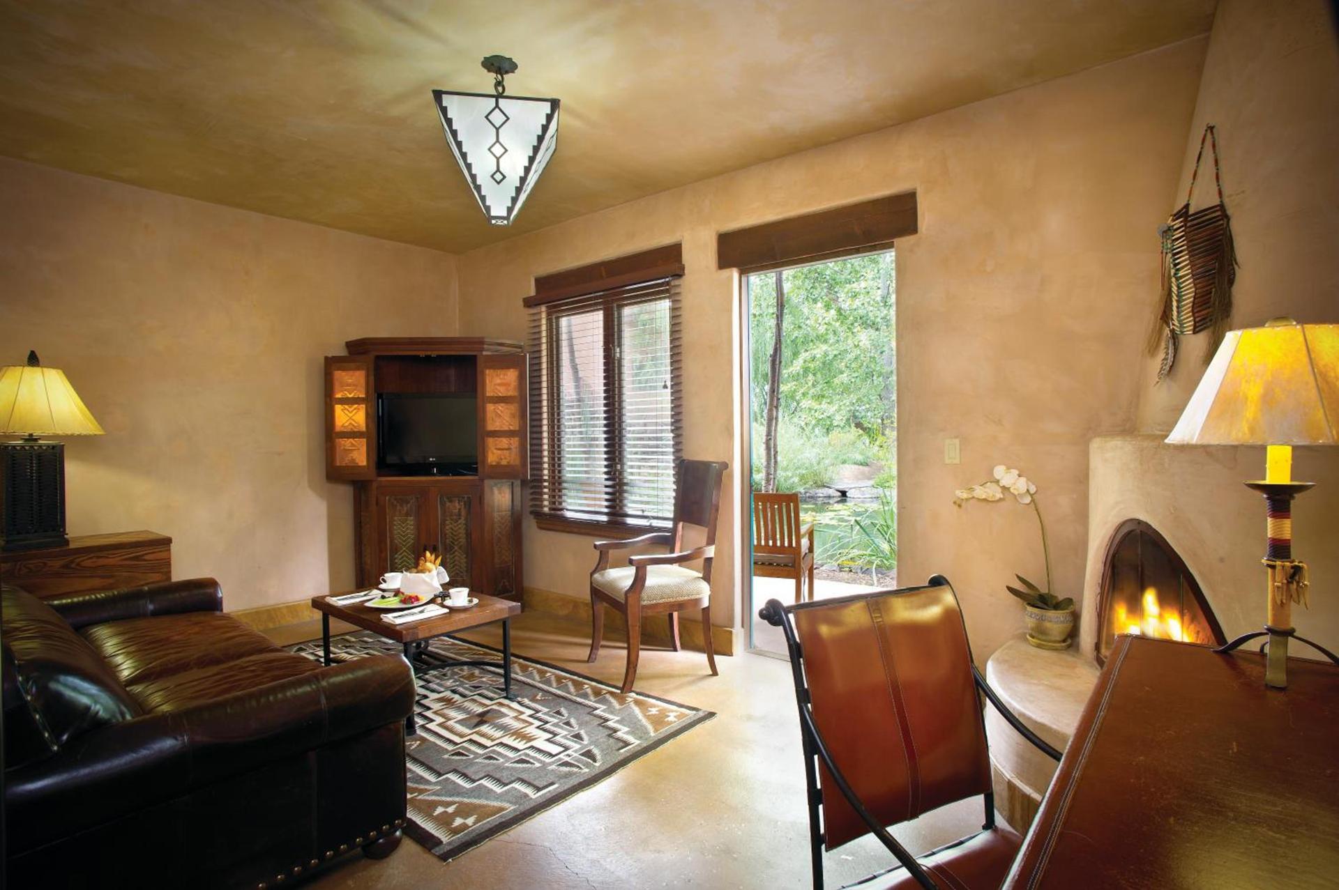 El Monte Sagrado Resort & Spa photo 7