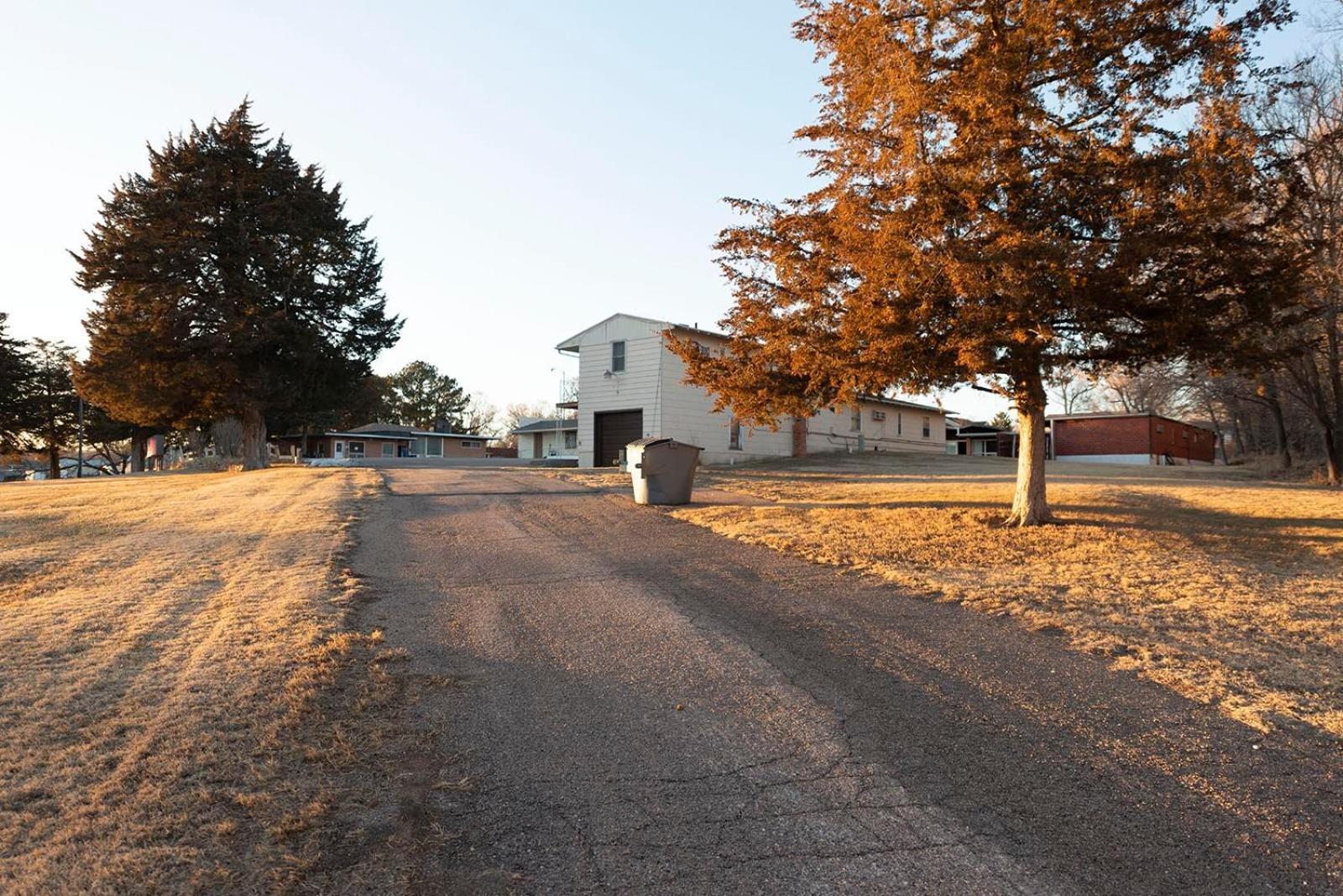 Cedar Inn photo 19