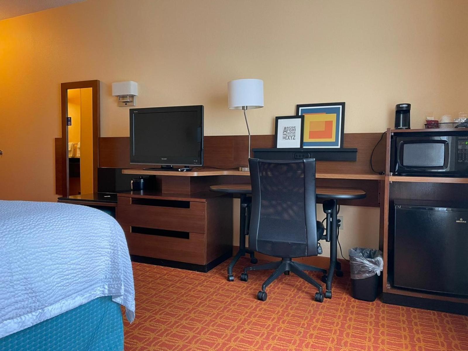 Baymont by Wyndham Chambersburg photo 24