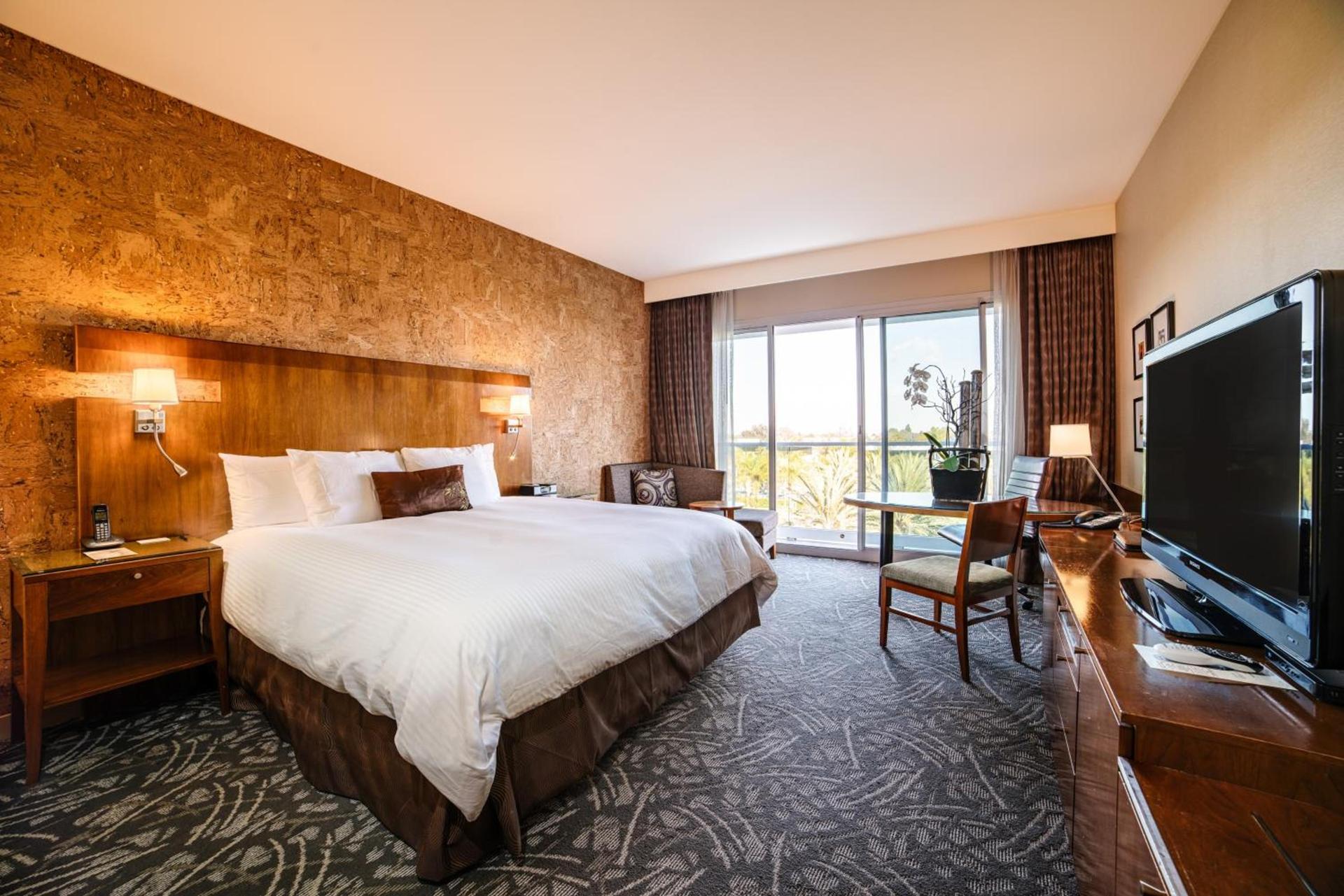 Miyako Hybrid Hotel Torrance photo 6