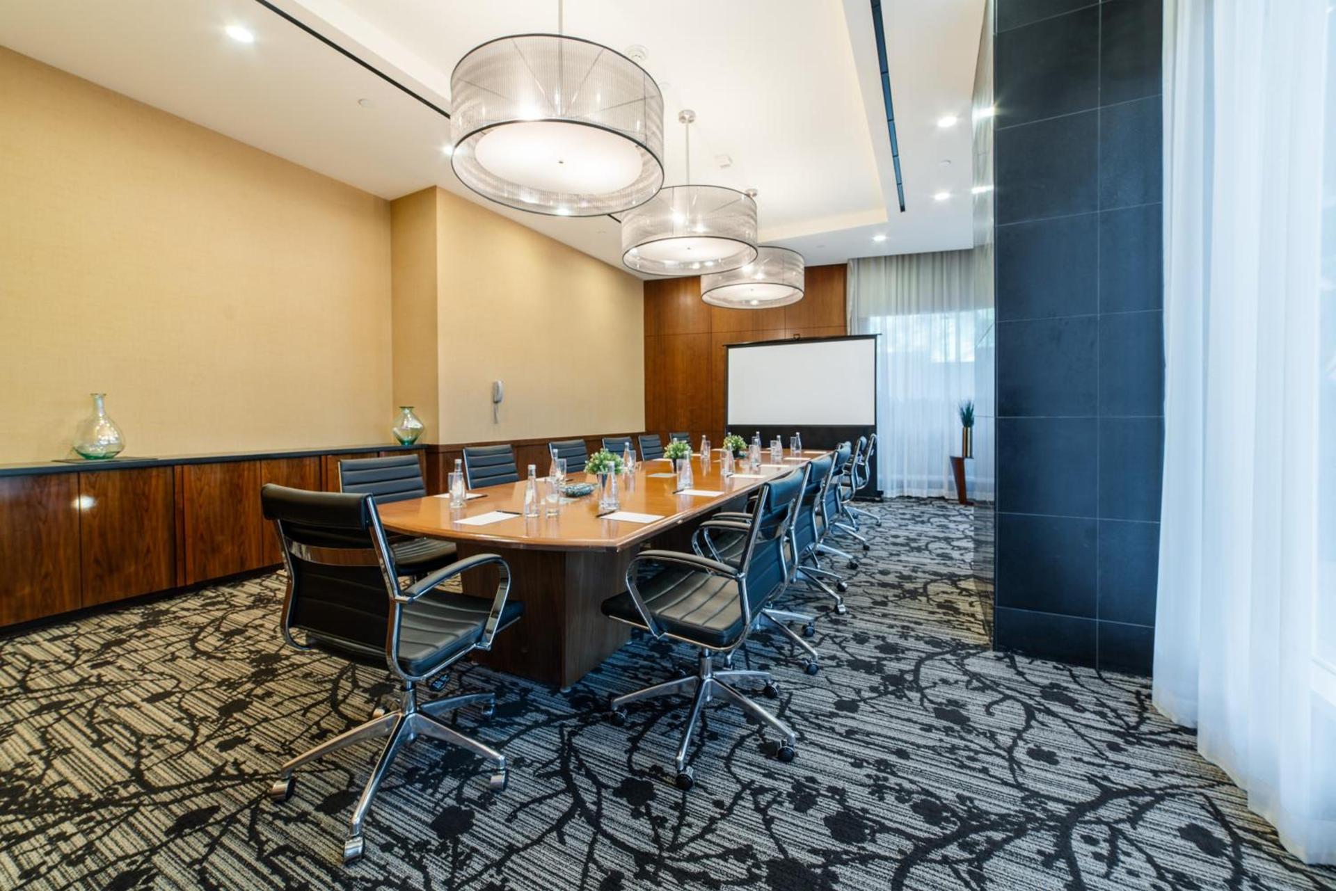 Miyako Hybrid Hotel Torrance photo 16
