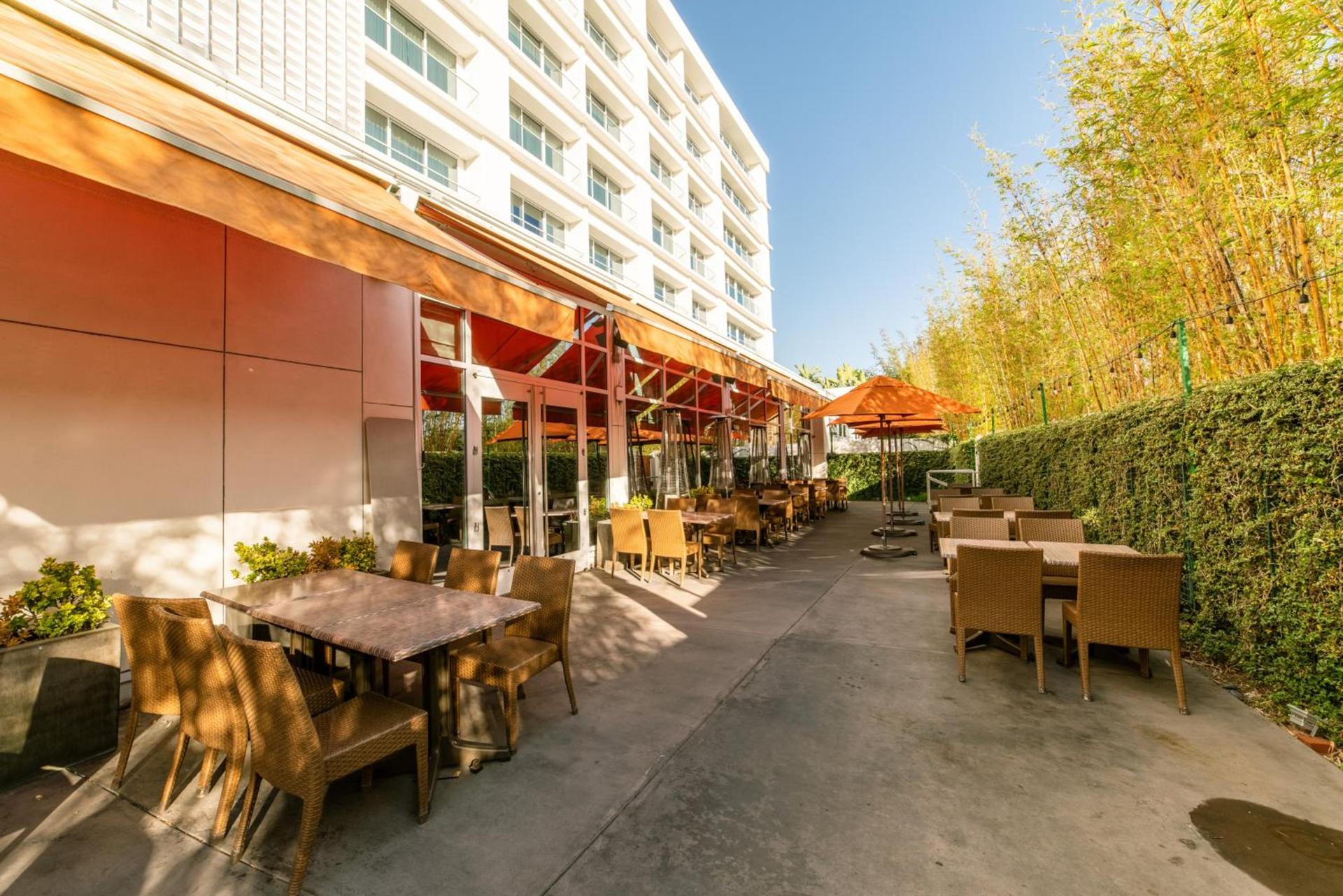 Miyako Hybrid Hotel Torrance photo 15