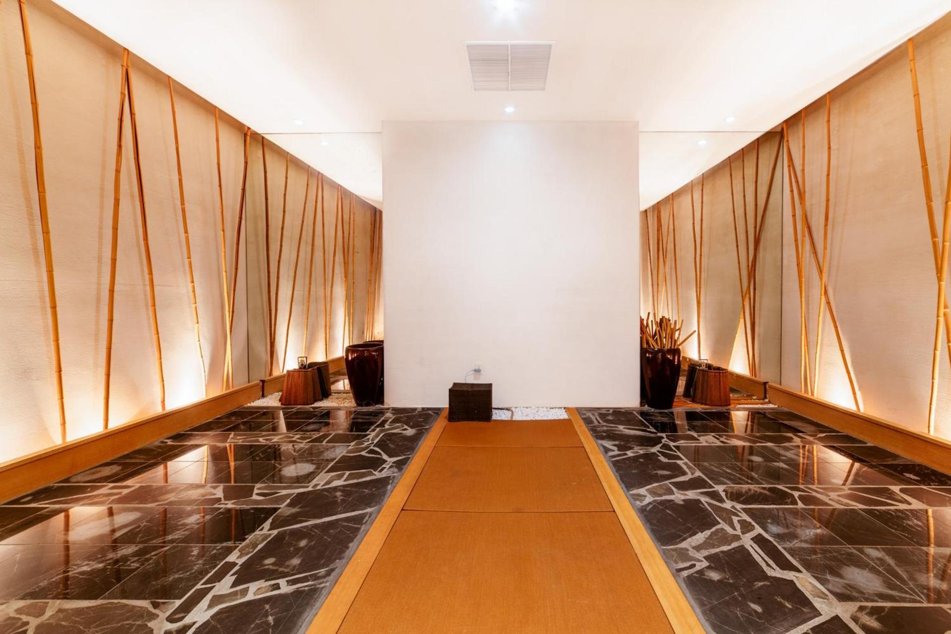 Miyako Hybrid Hotel Torrance photo 19