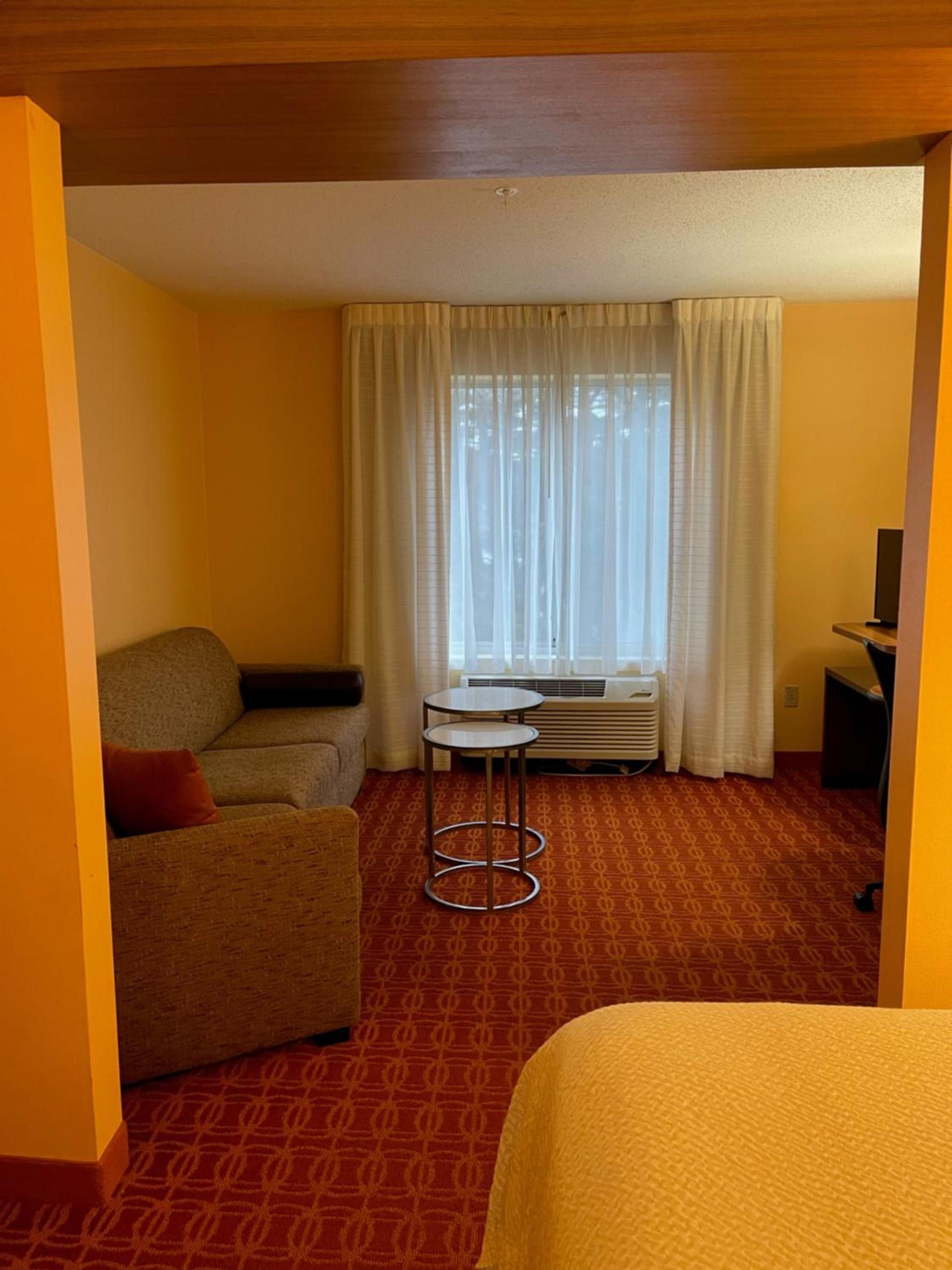 Baymont by Wyndham Chambersburg photo 42
