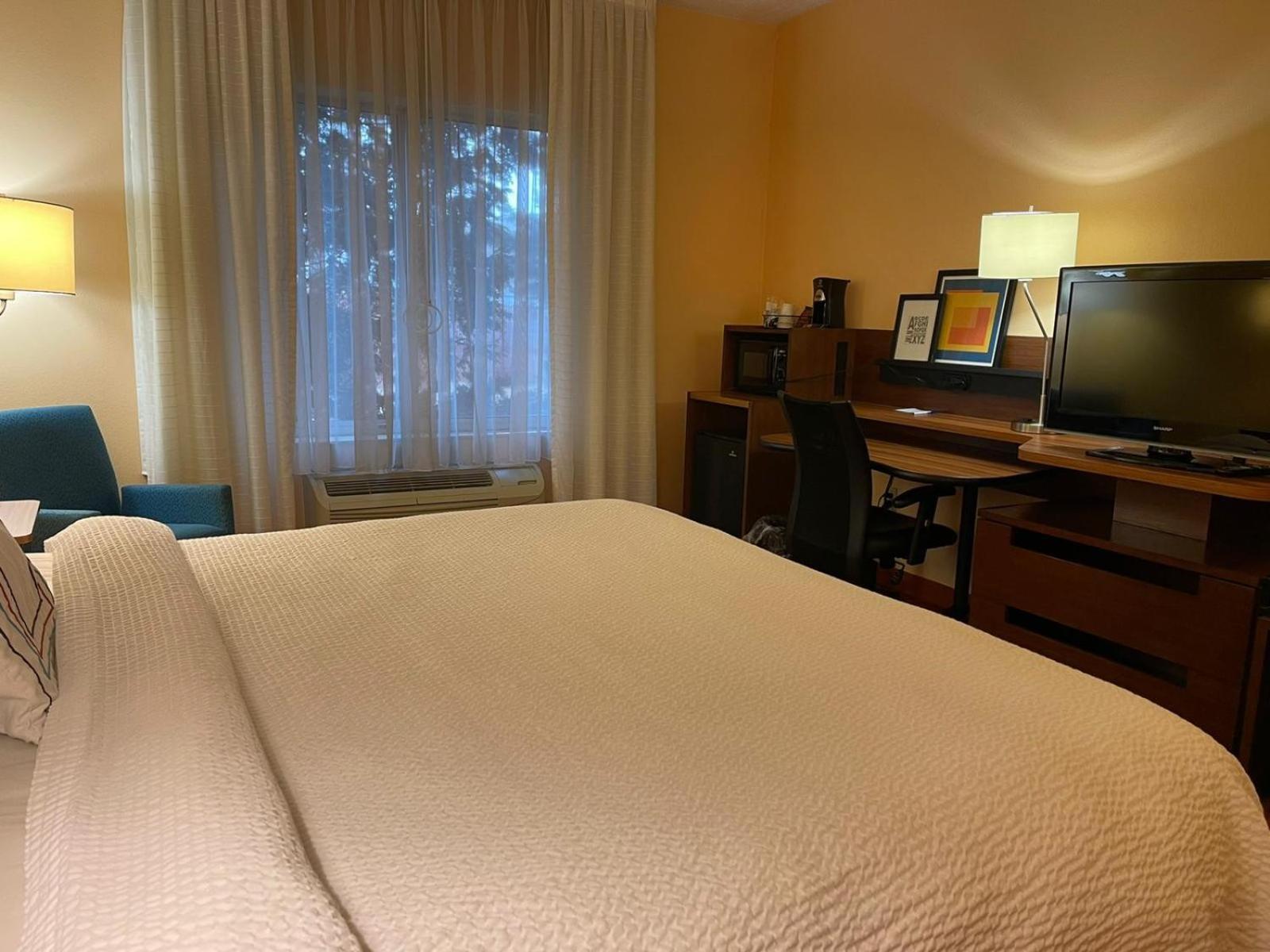Baymont by Wyndham Chambersburg photo 45