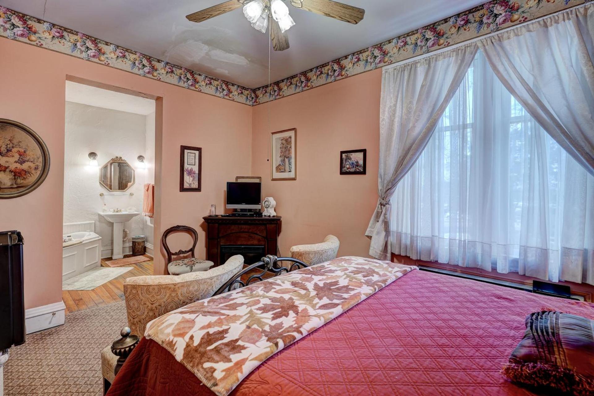 Grandison Inn photo 12