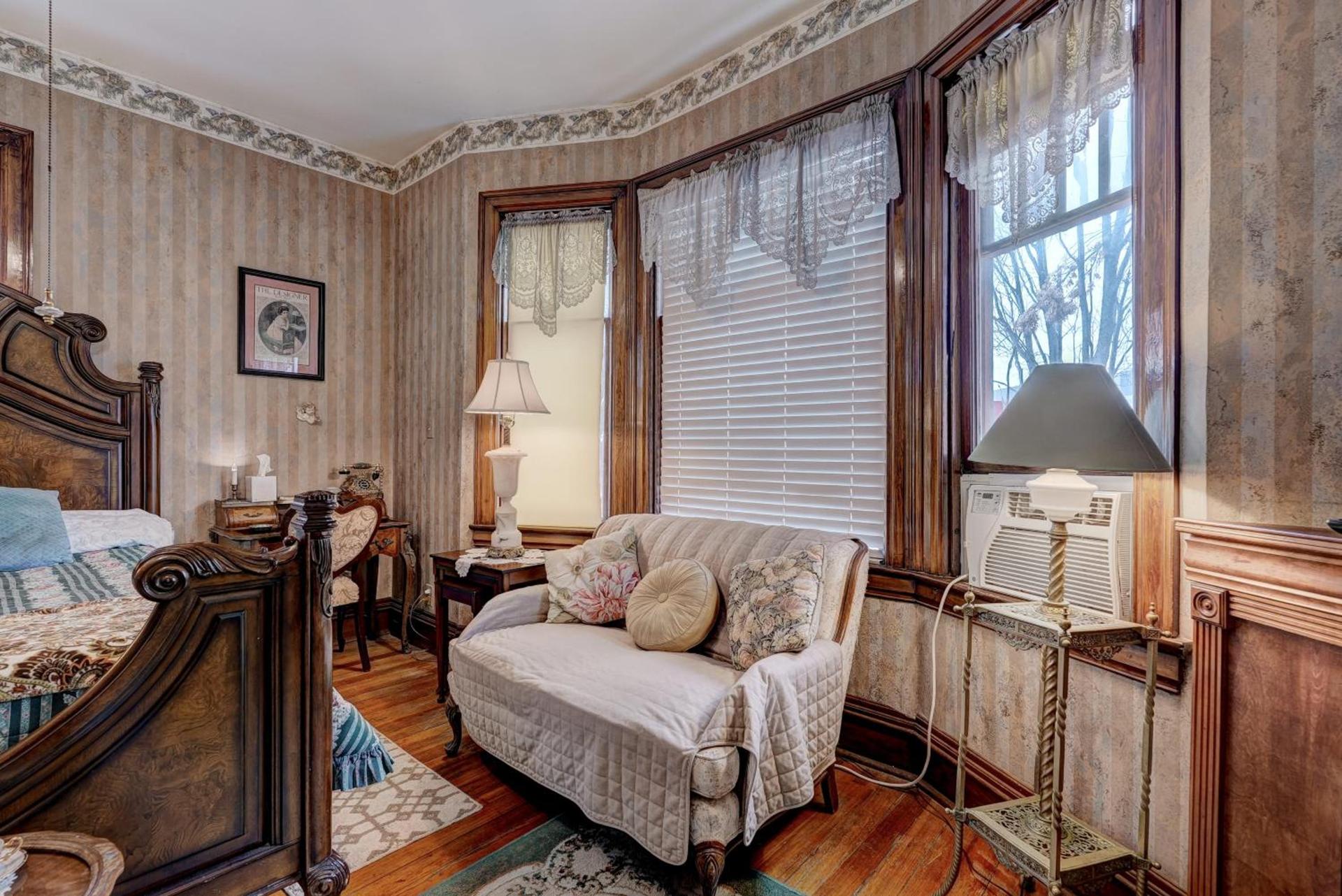 Grandison Inn photo 13